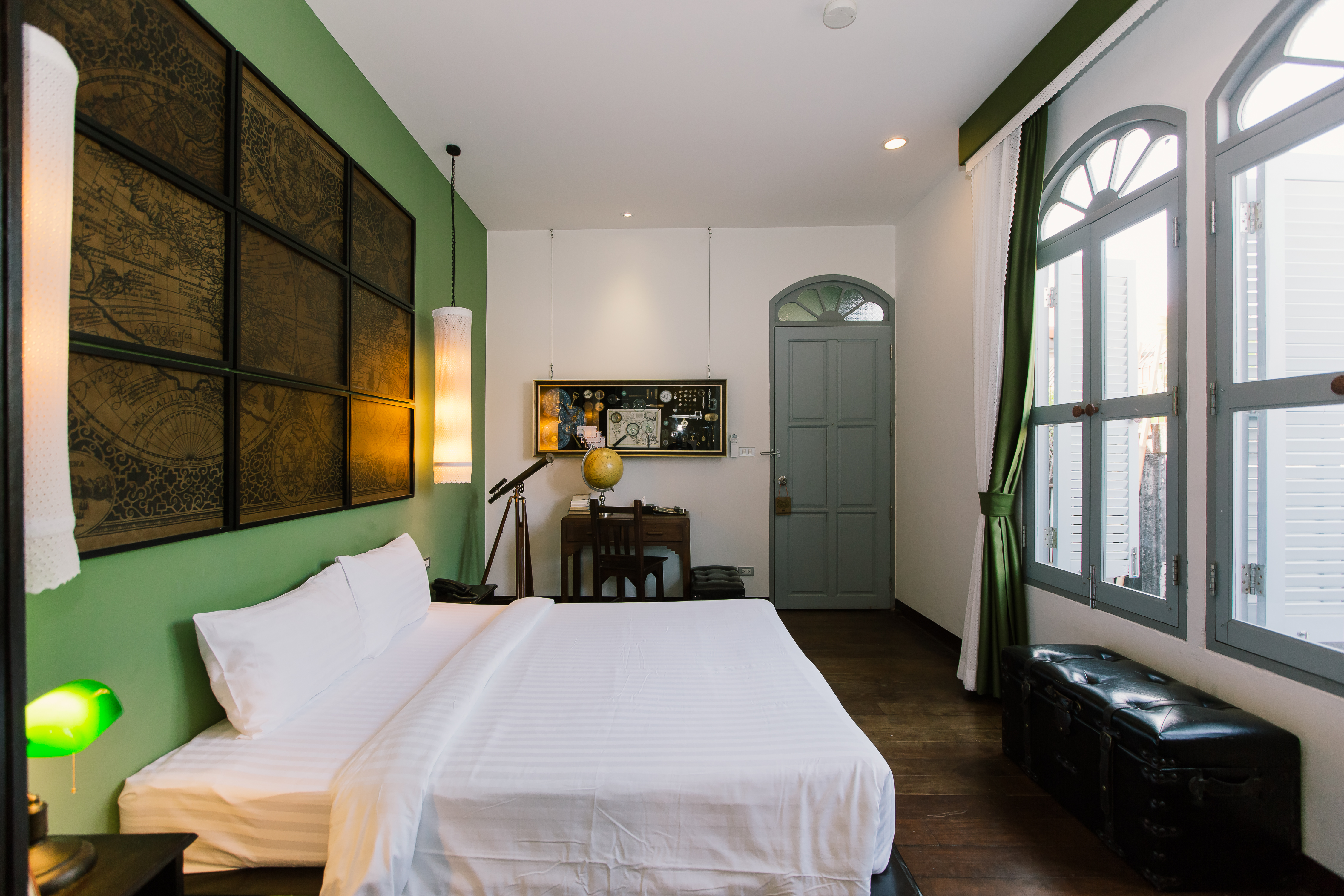 Double or Twin Superior