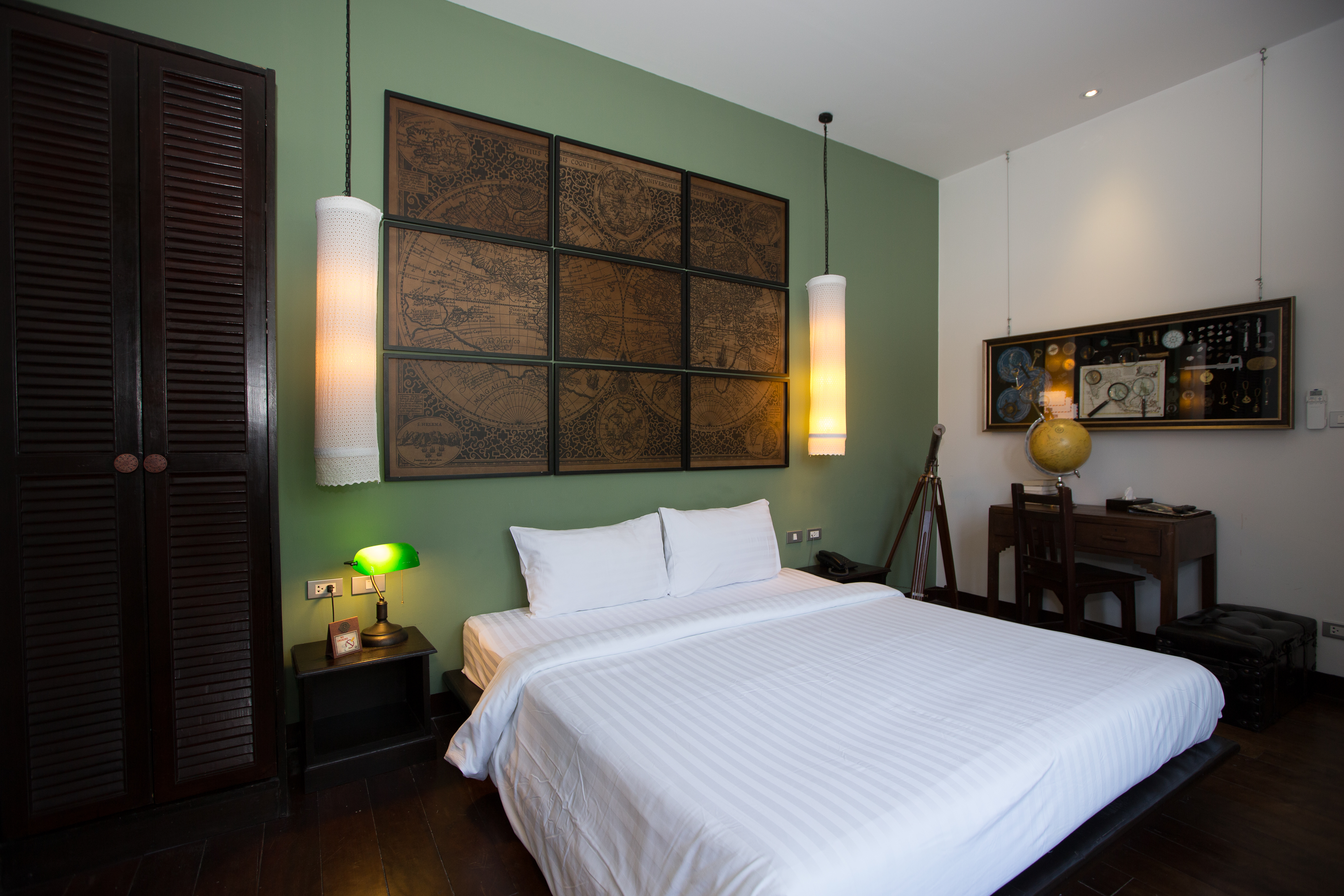 Double or Twin Superior