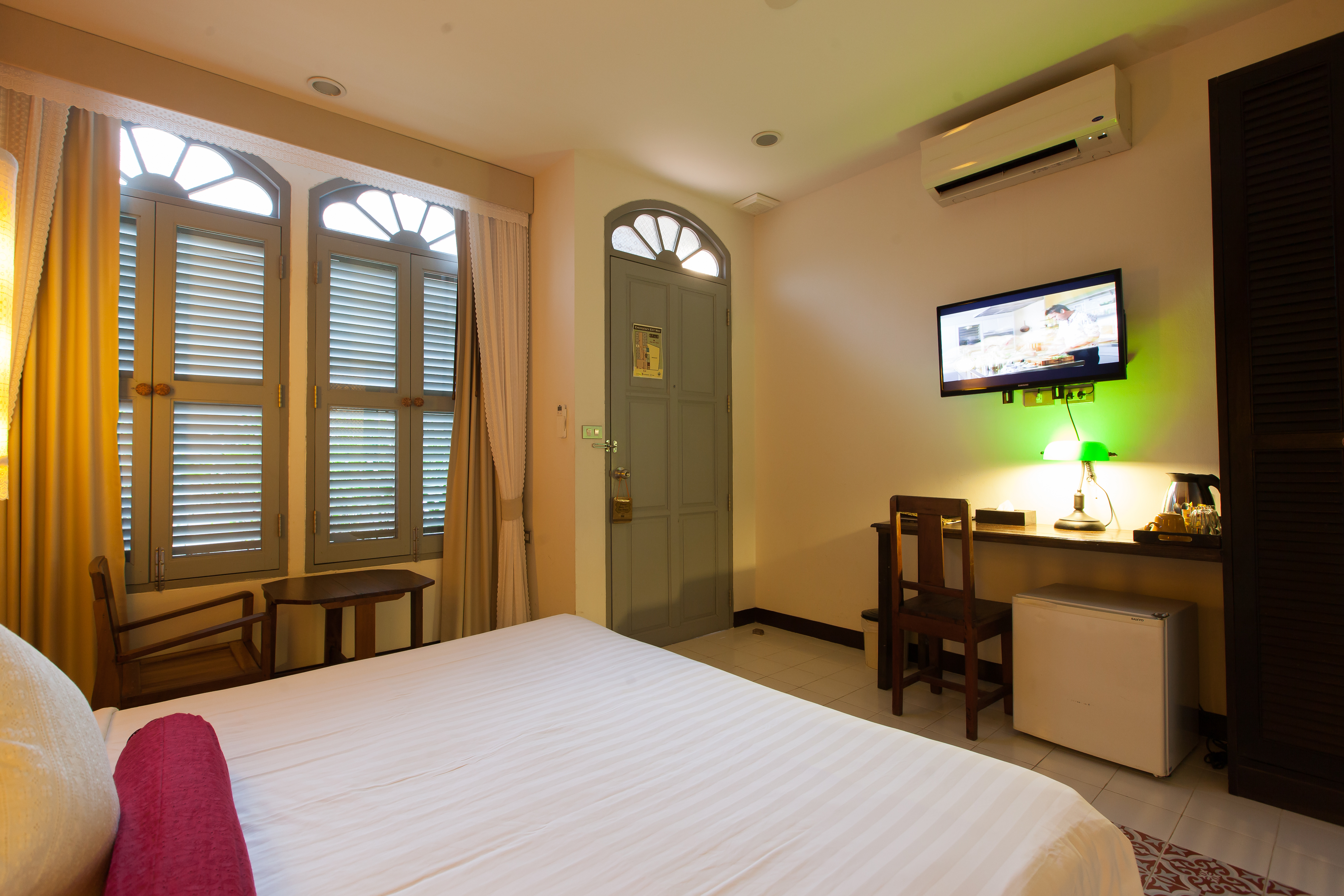 Double or Twin Superior