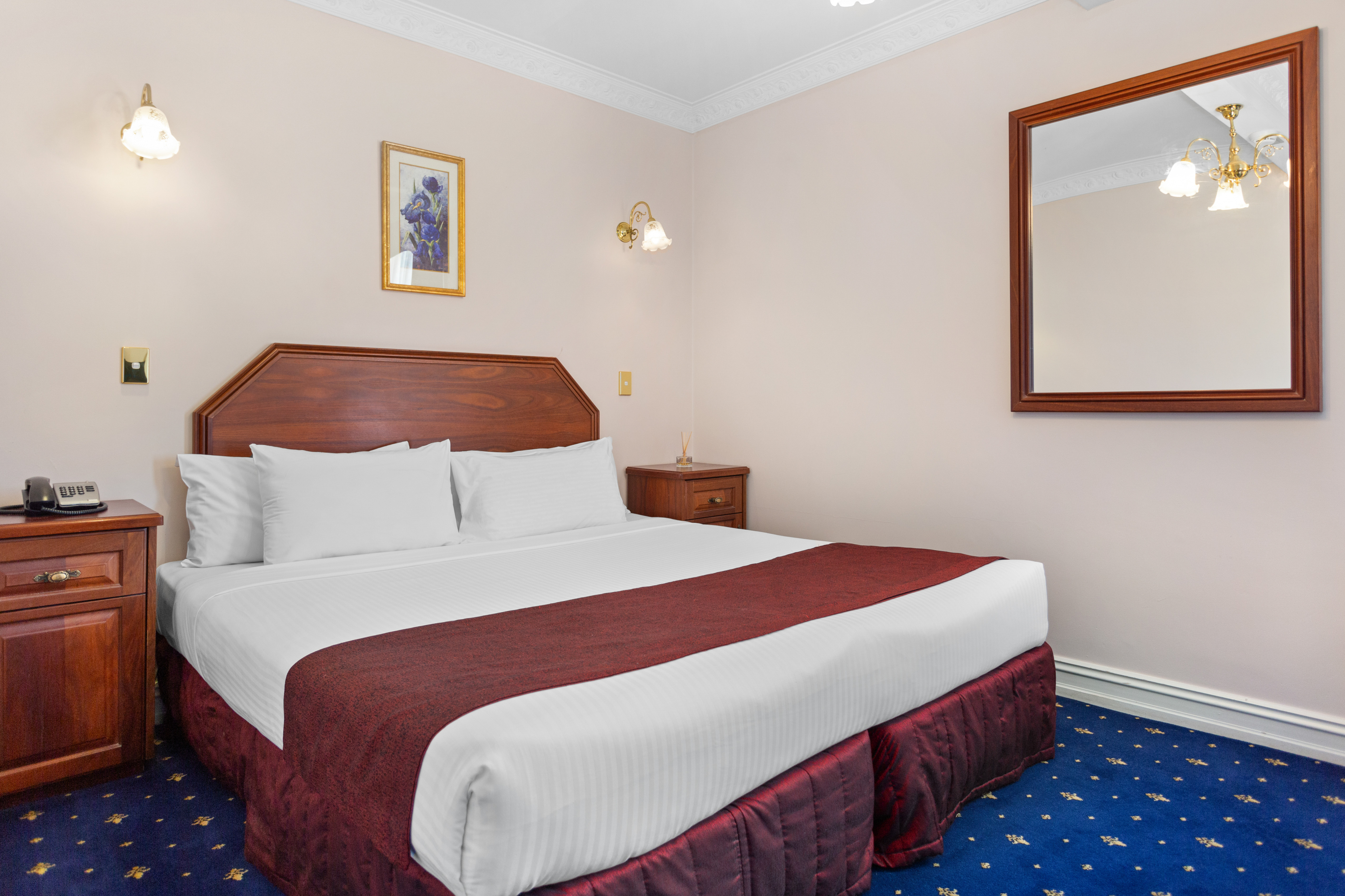 Double Deluxe King Bed