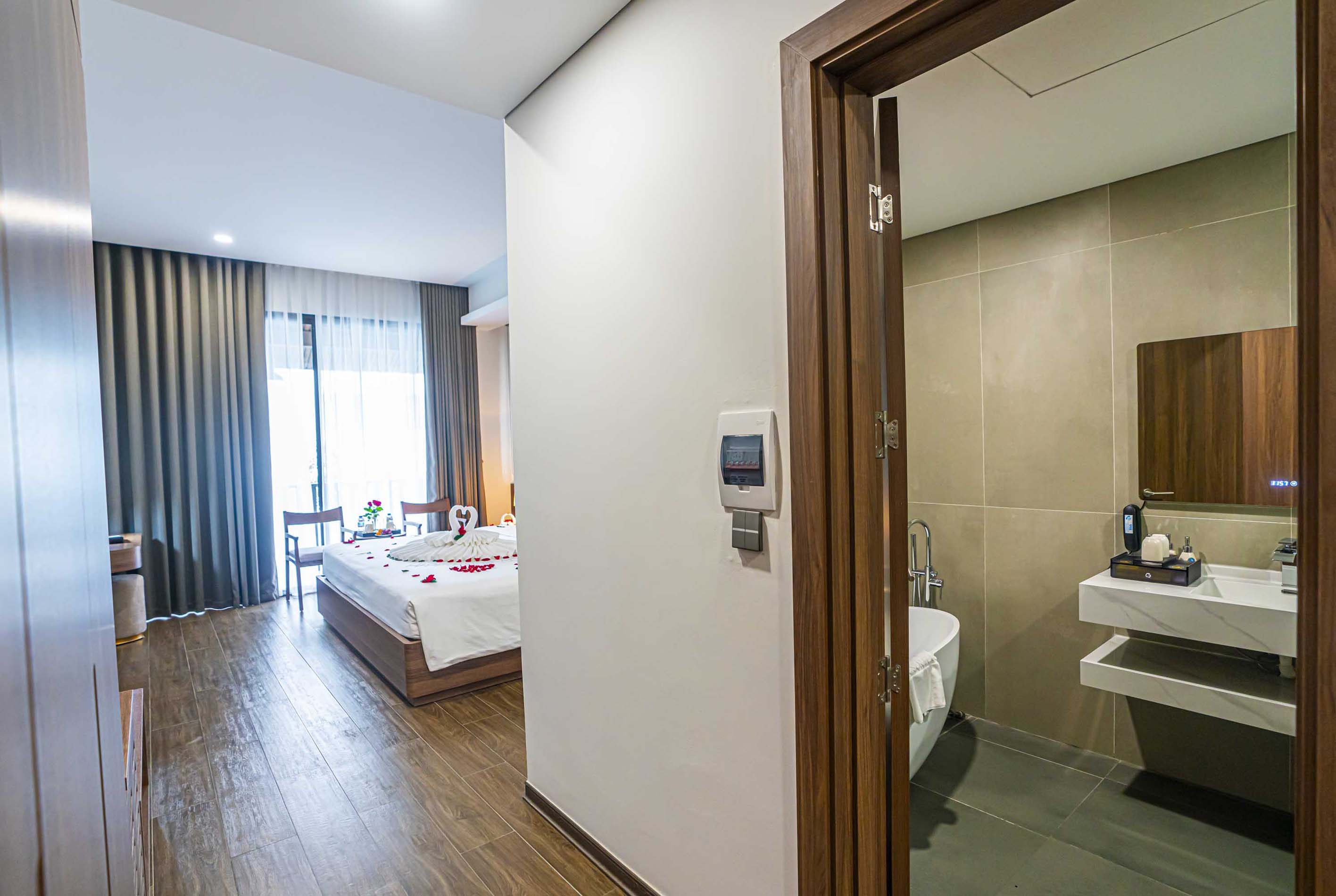 Double One Bedroom One Bathroom