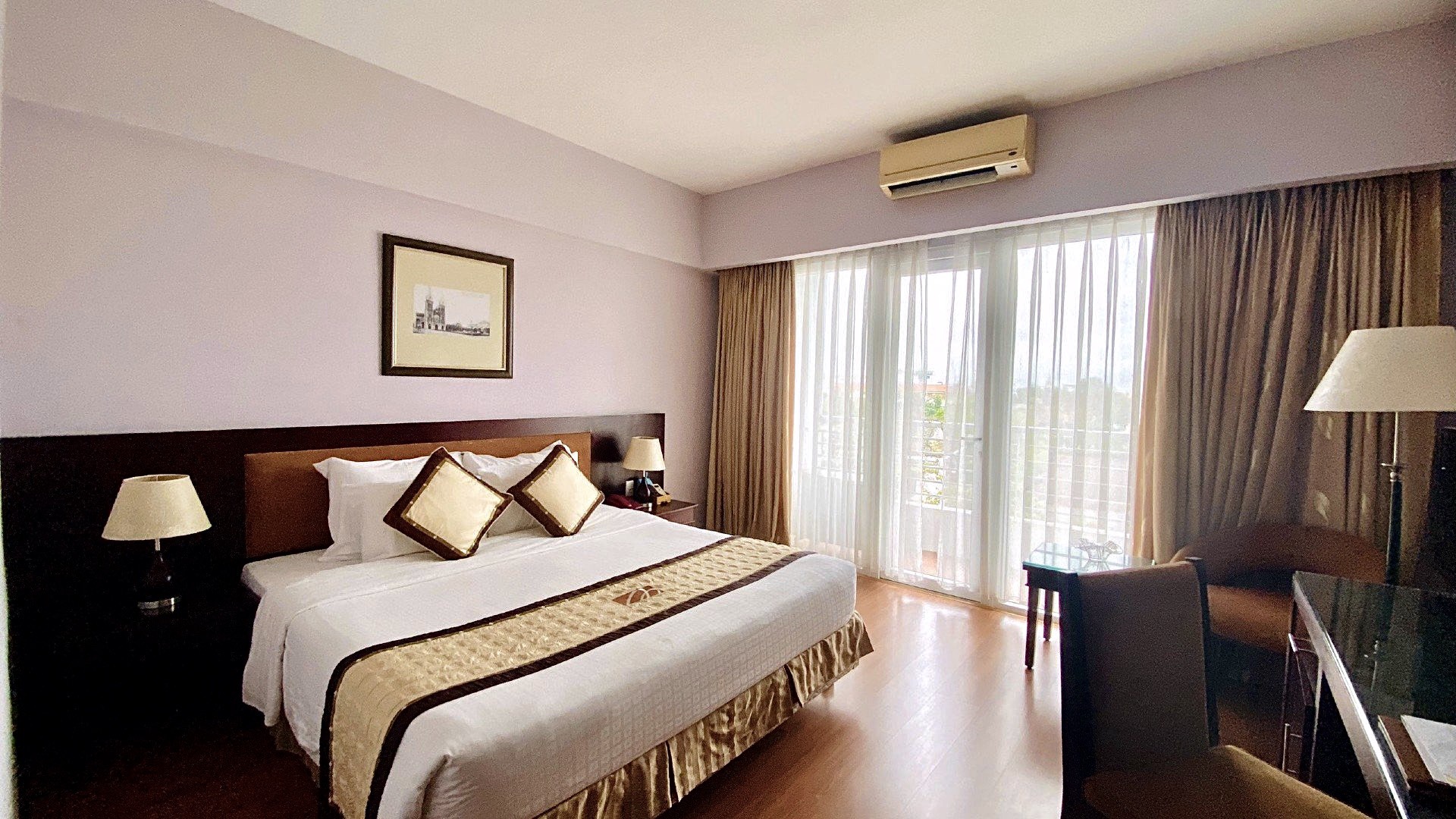 Double Deluxe City View