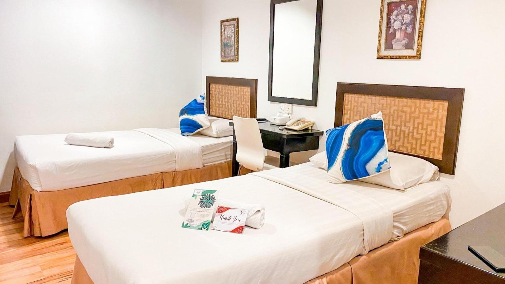 Double or Twin Superior