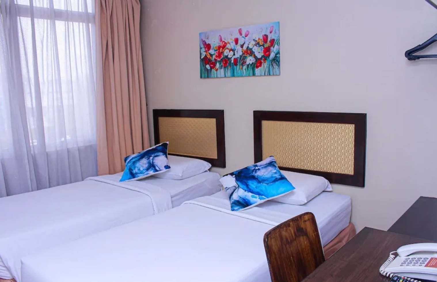 Double or Twin Superior