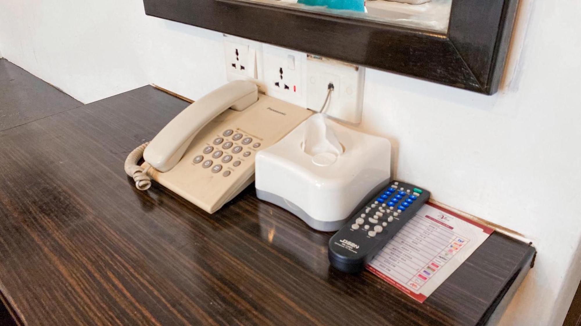 Family Room Room Without Window