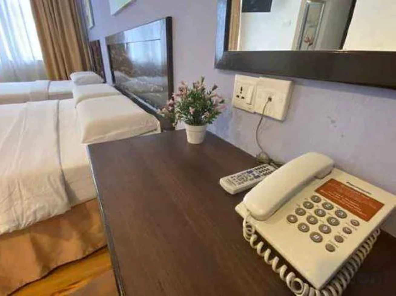 Family Room Executive