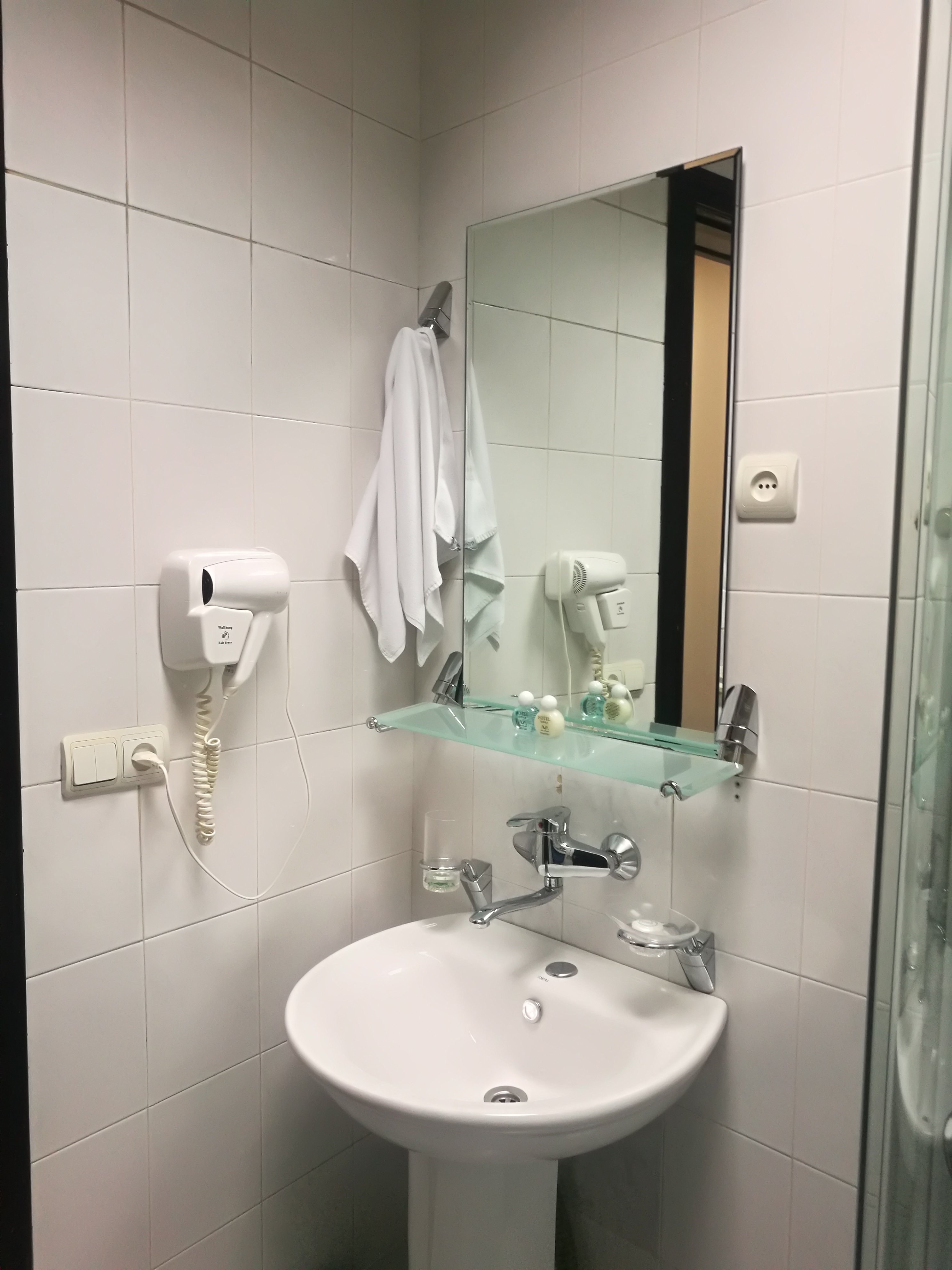 Family Room Capacity 4