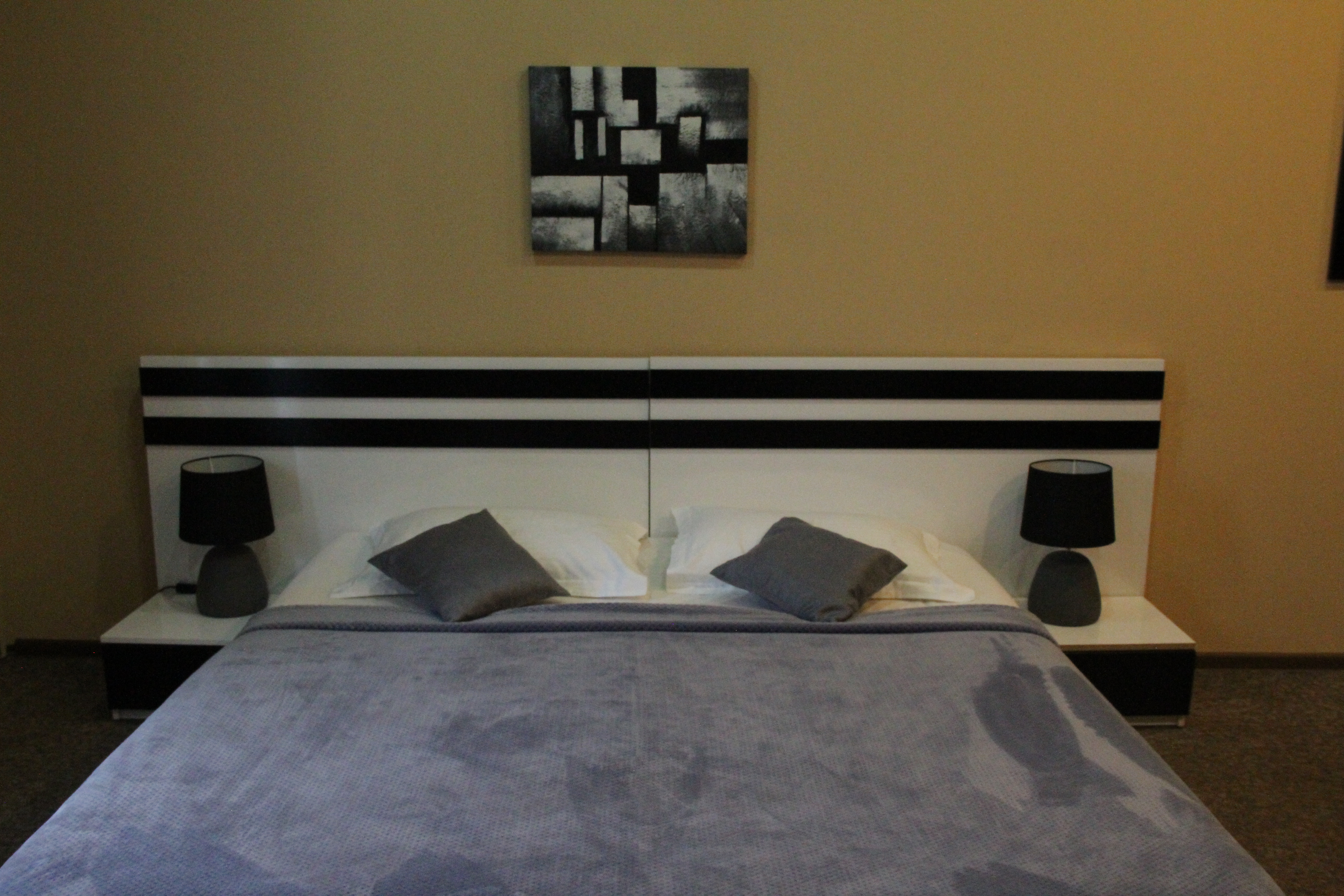 Family Room Capacity 4