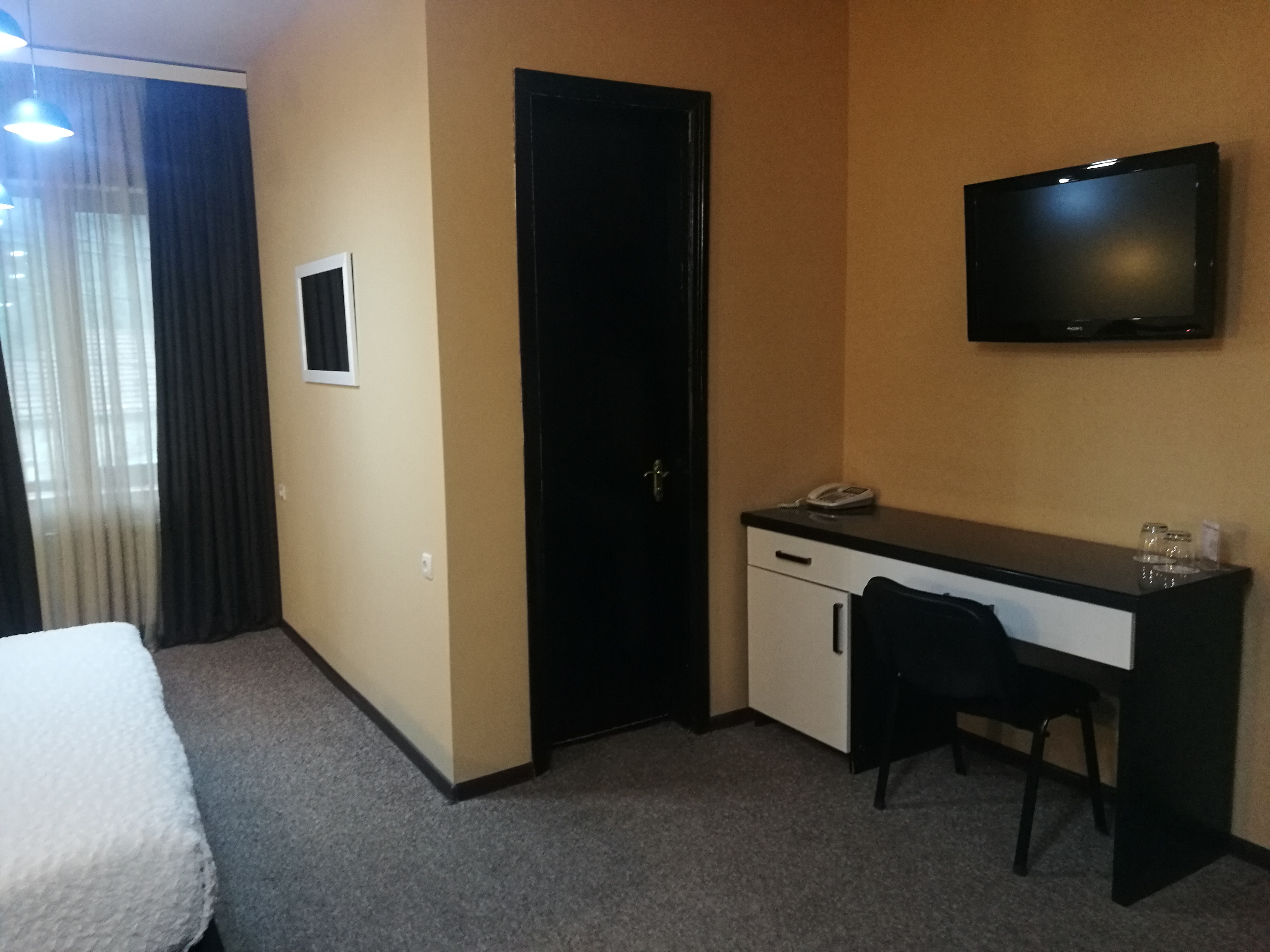 Family Room Capacity 4