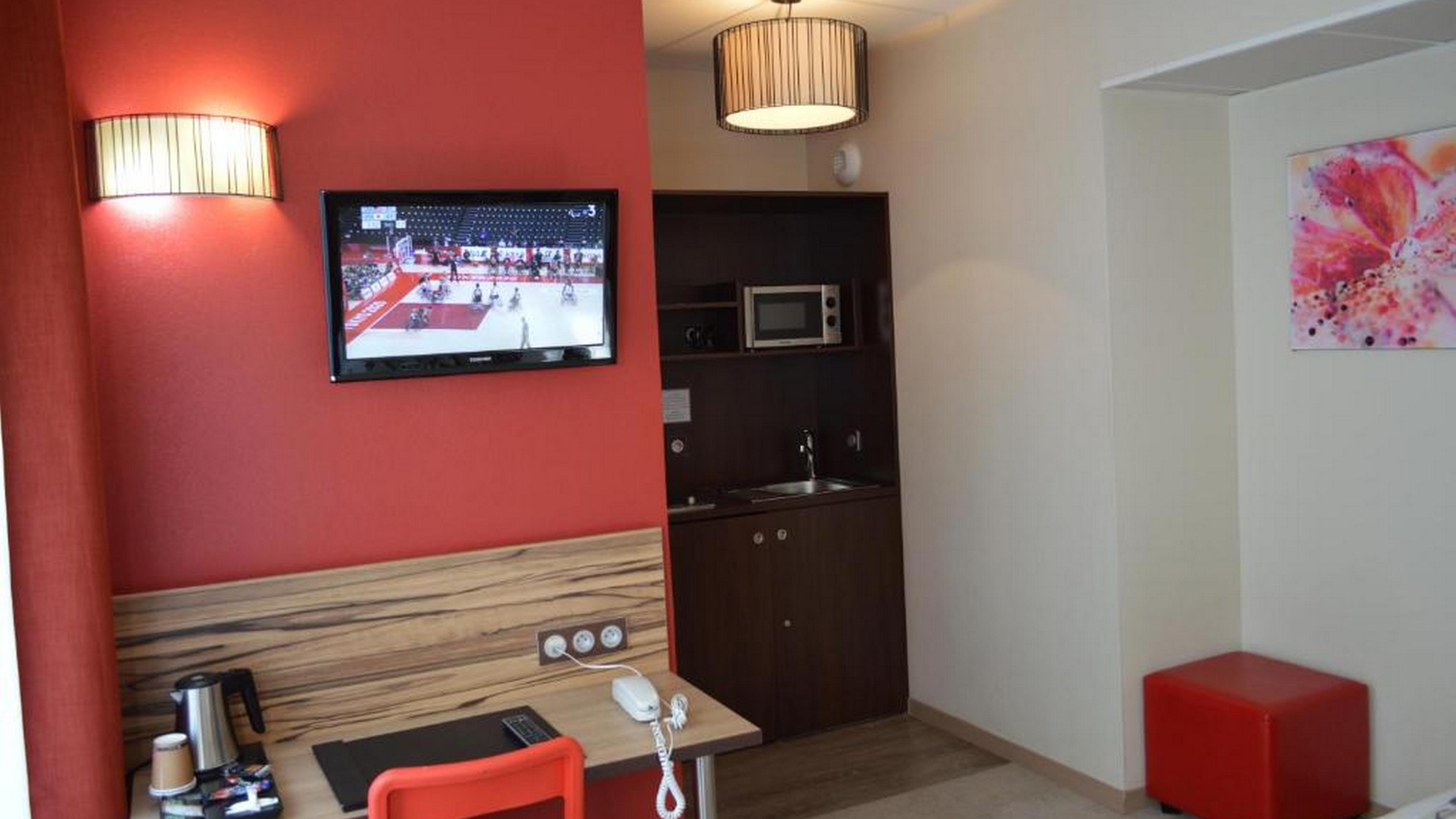 Studio with Double Bed