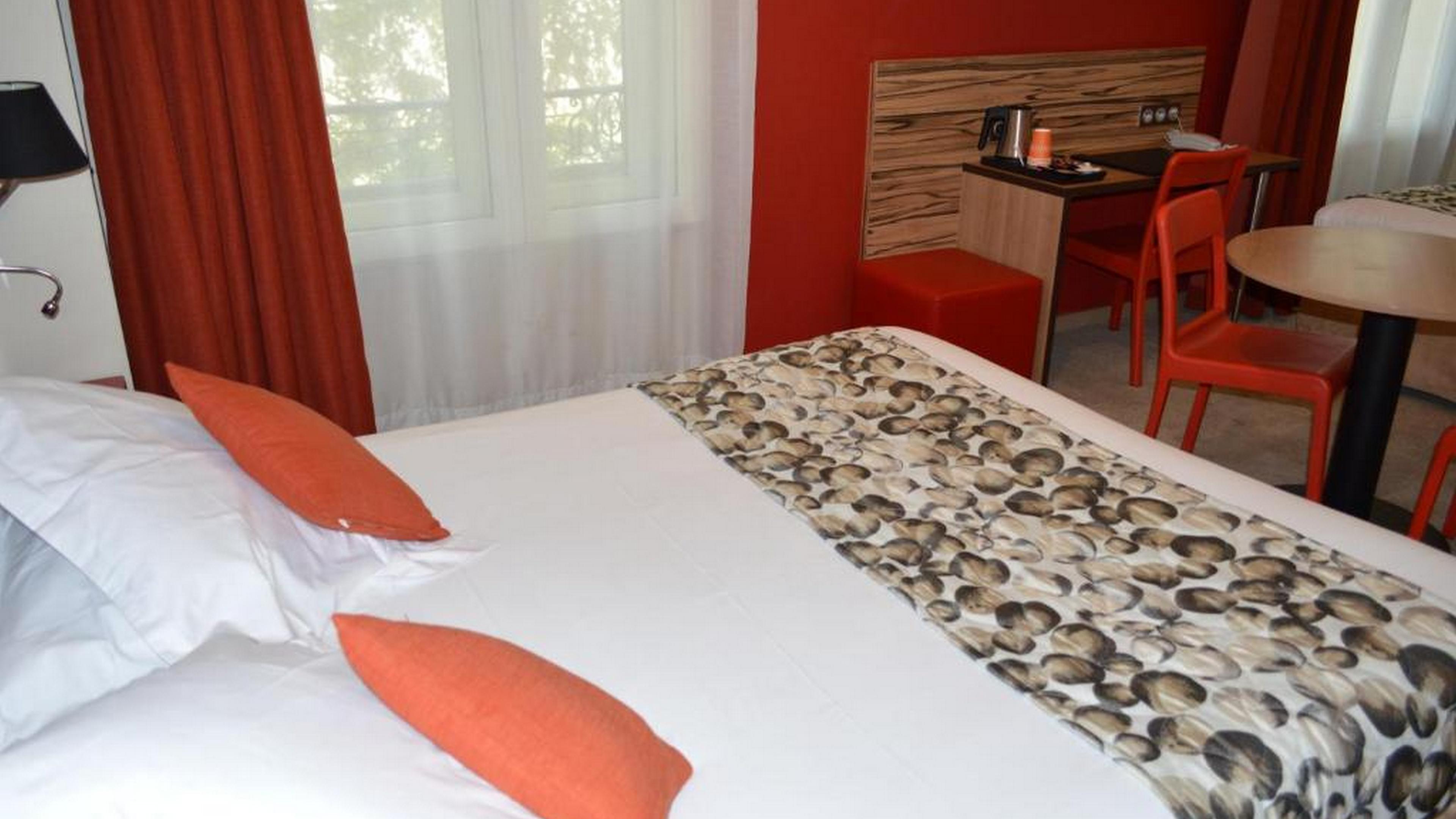 Studio with Double Bed