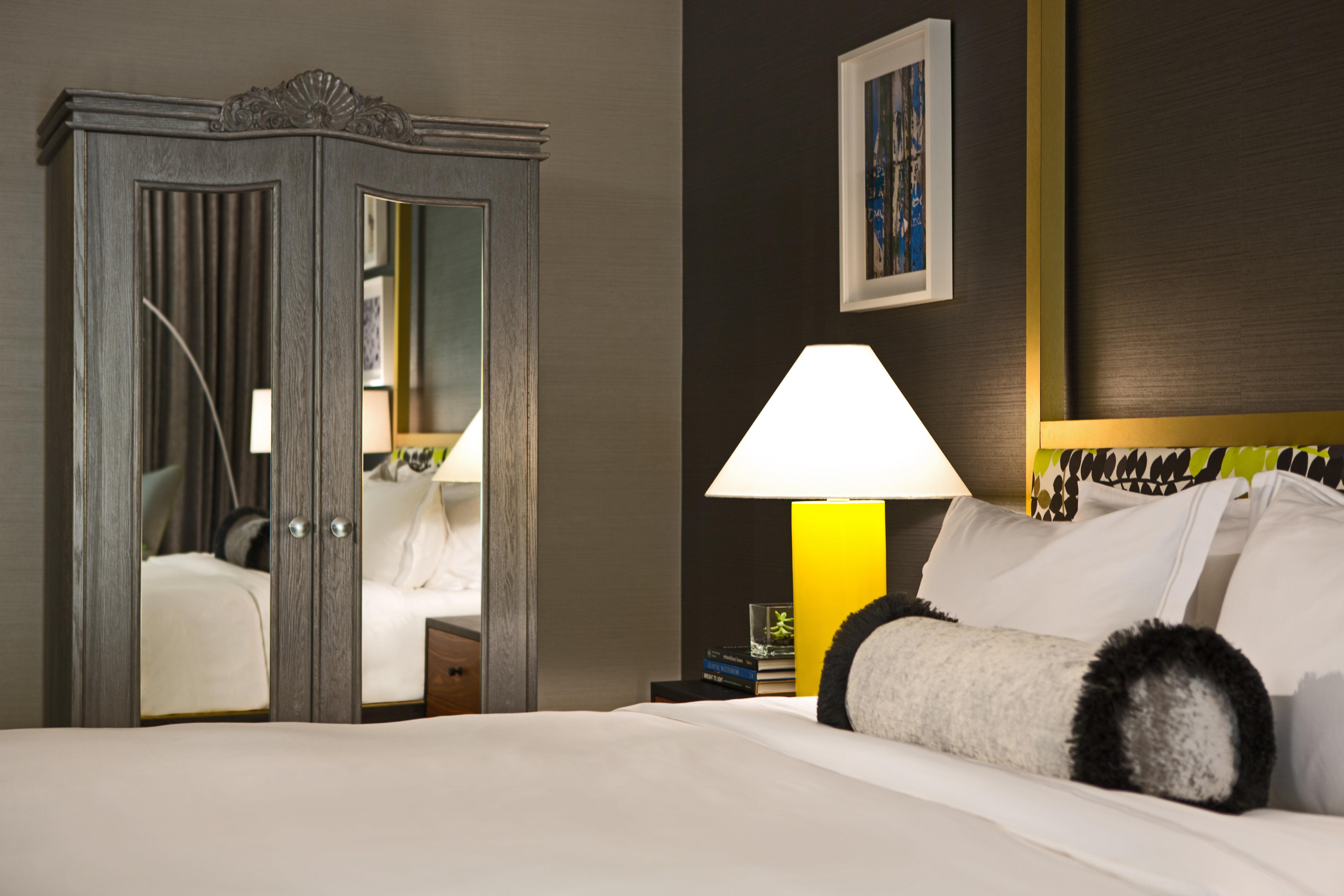 Double Deluxe King Bed