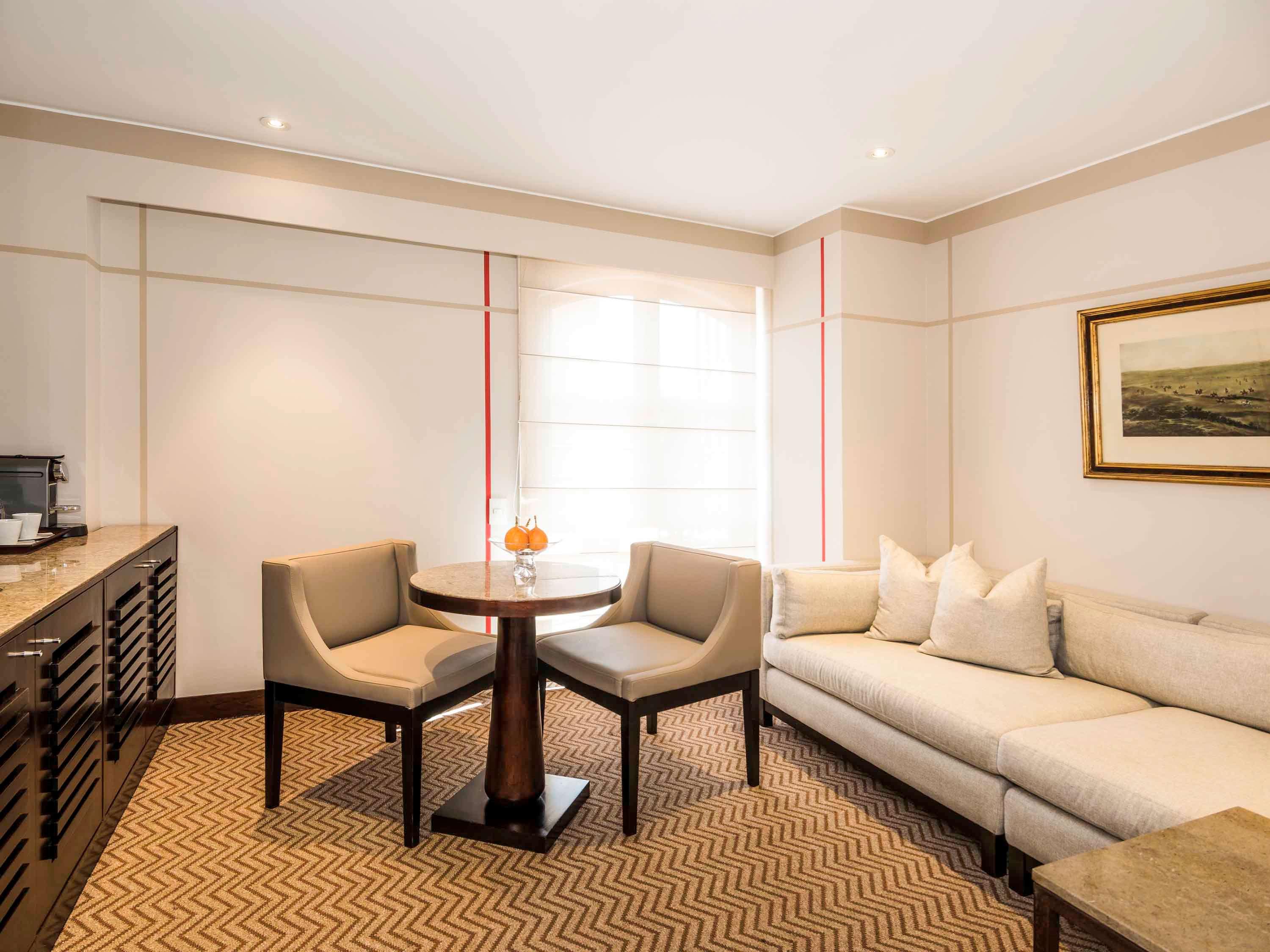 Junior Suite King Size Bed