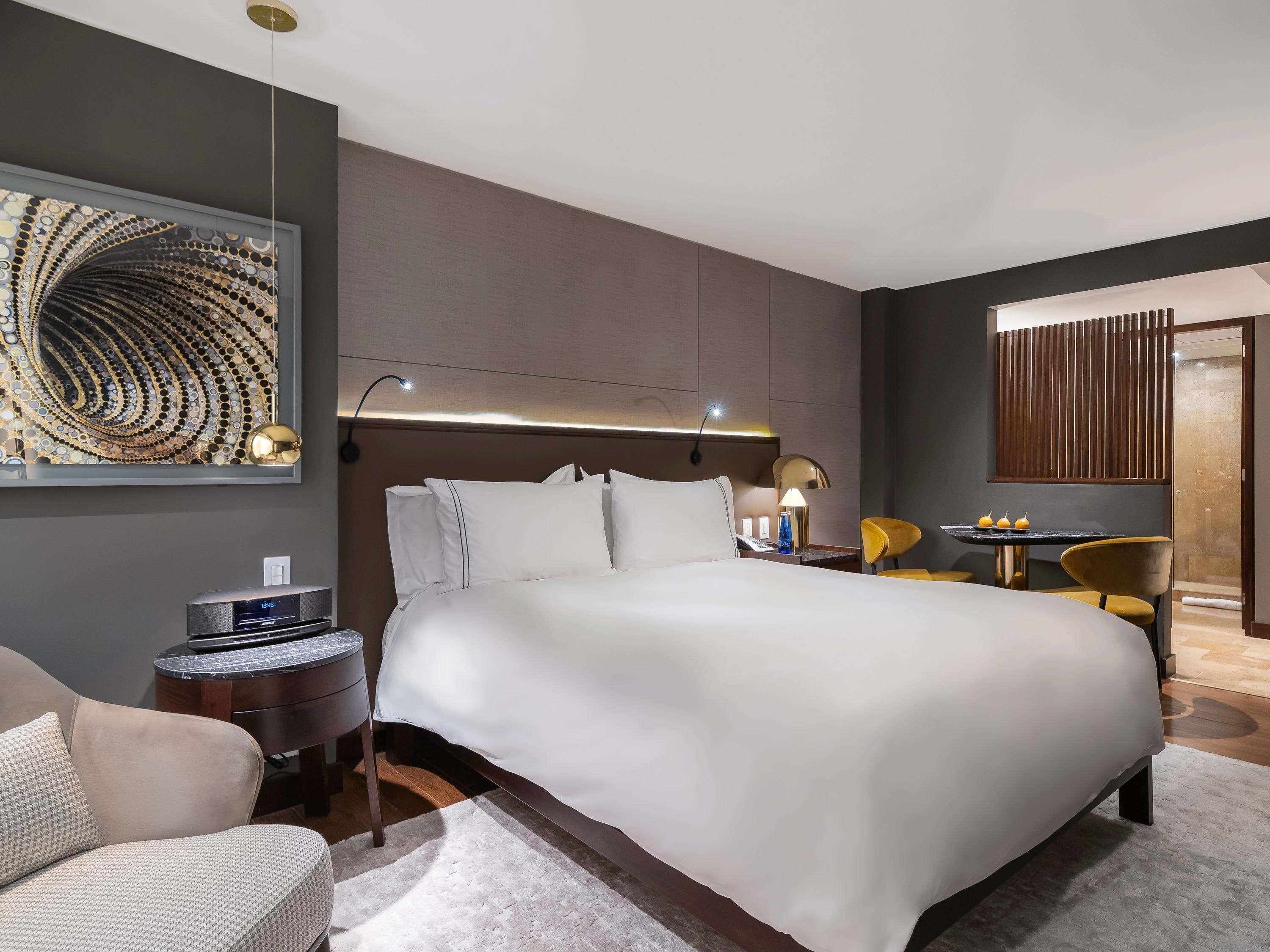 Double Superior Queen Bed