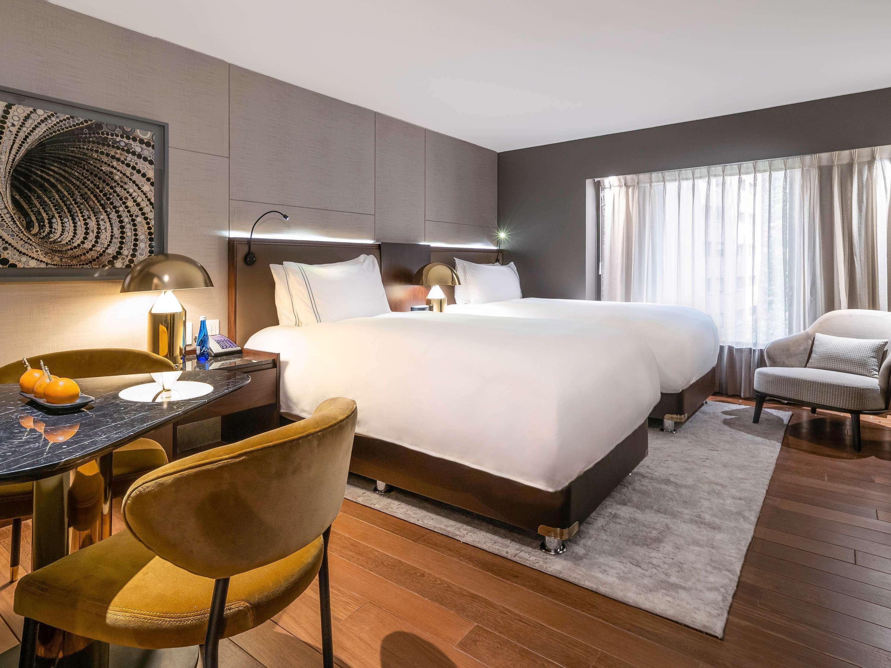 Double Superior Queen Bed