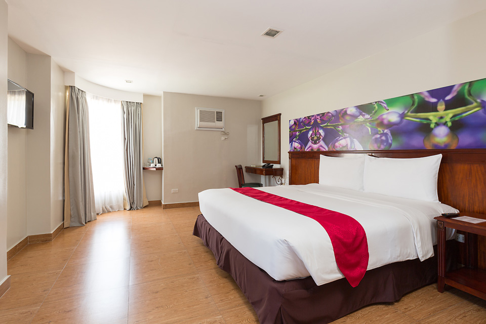 Double or Twin Deluxe