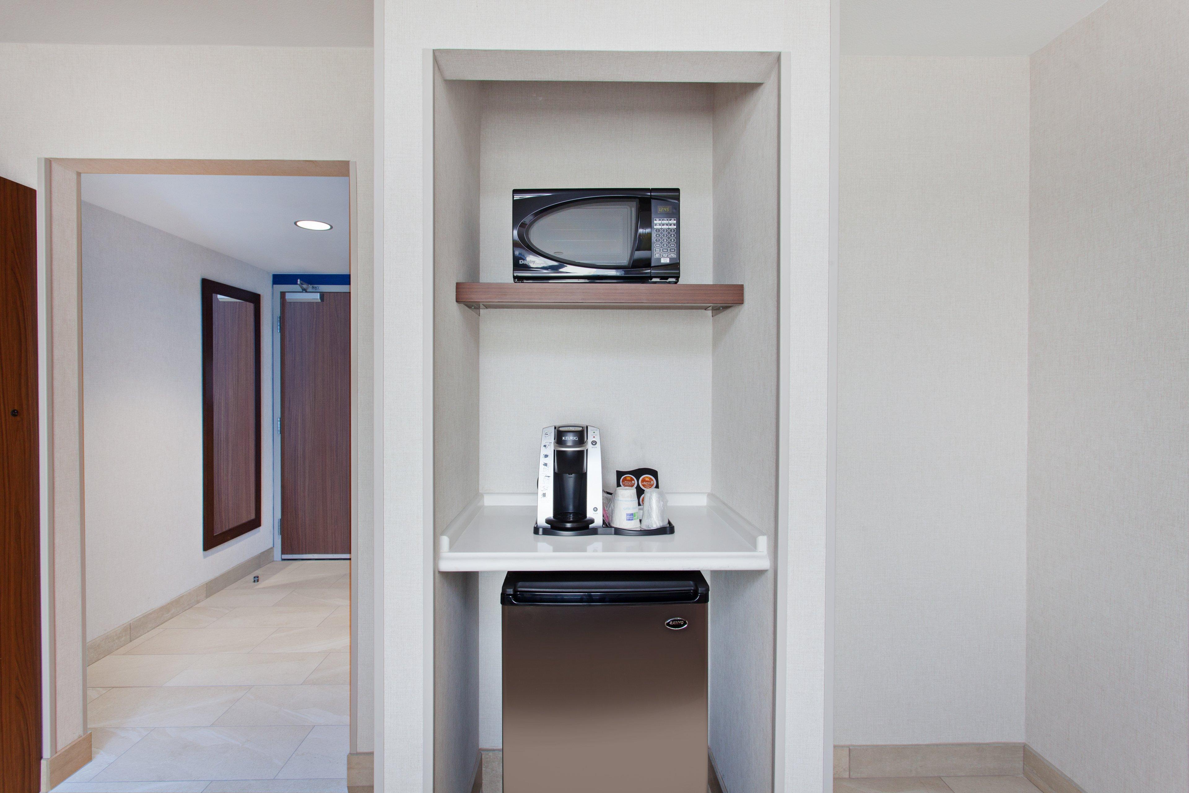 Double Queen Size Bed