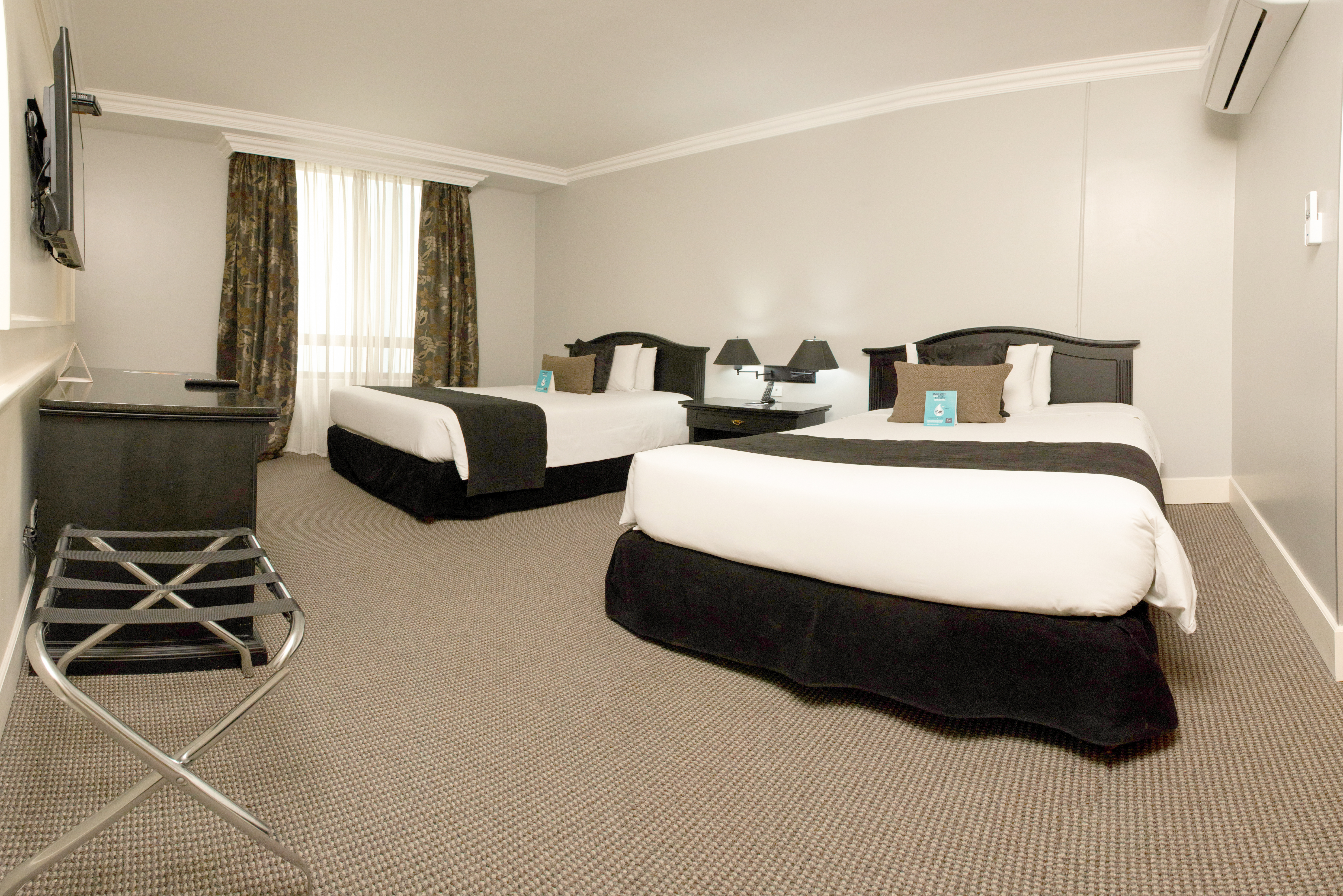 Double Superior Queen Bed