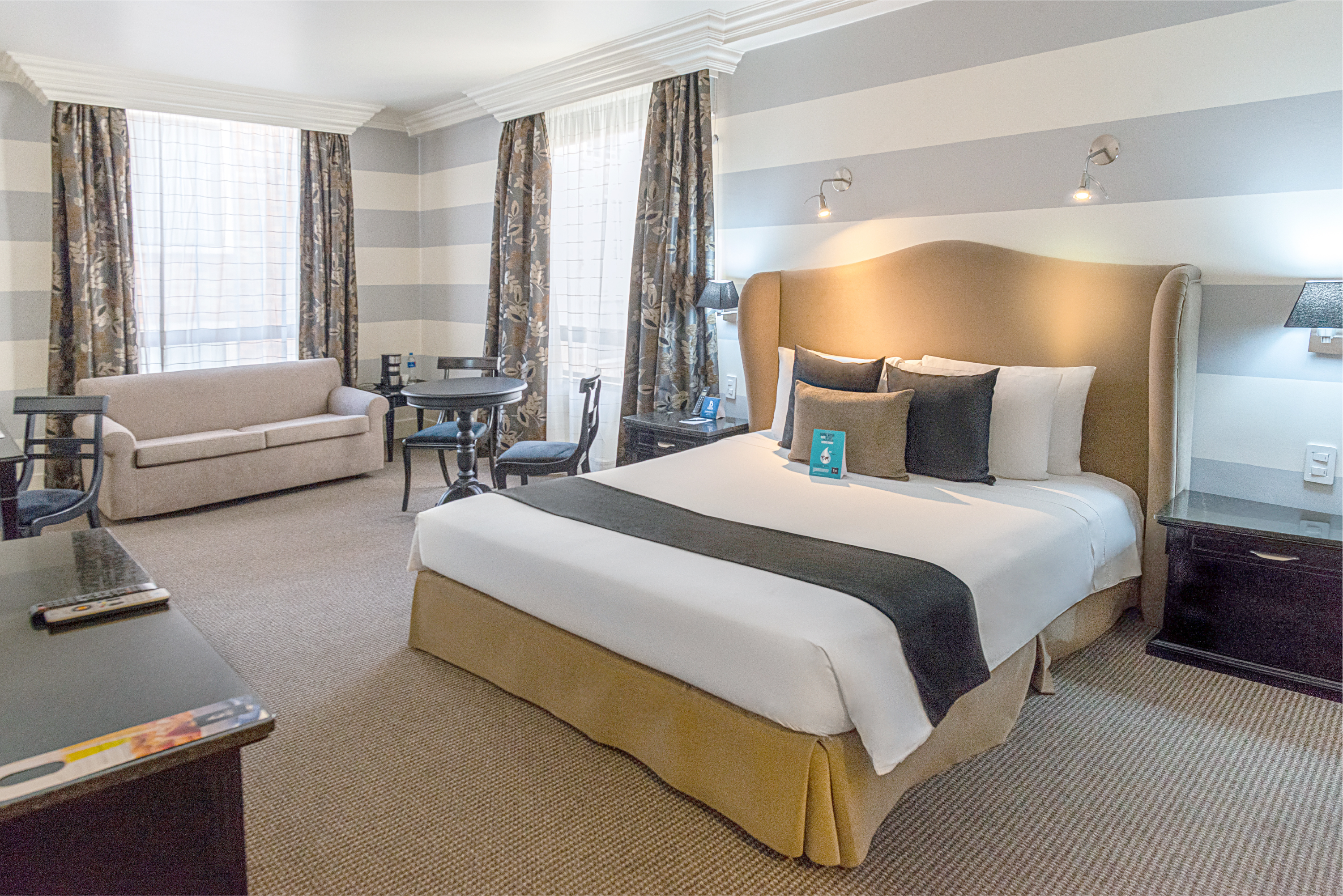 Double Superior Queen Bed