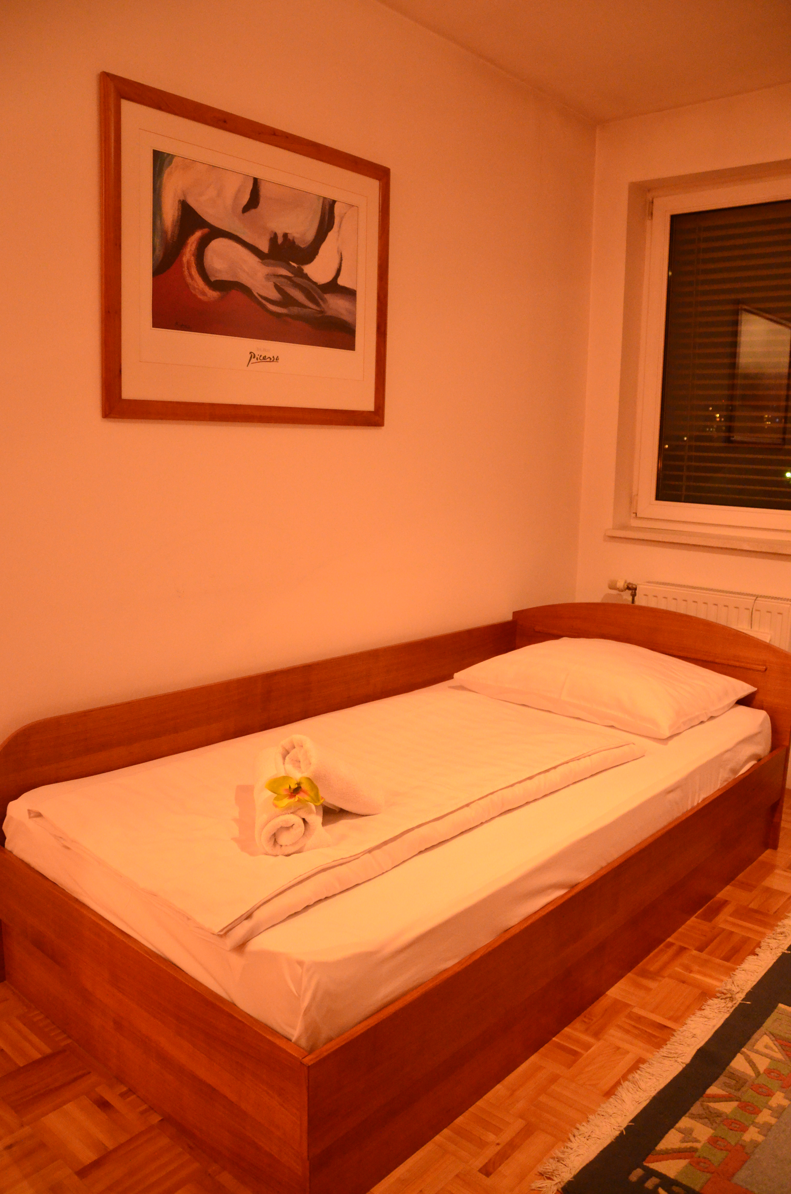 Apartment Capacity 4