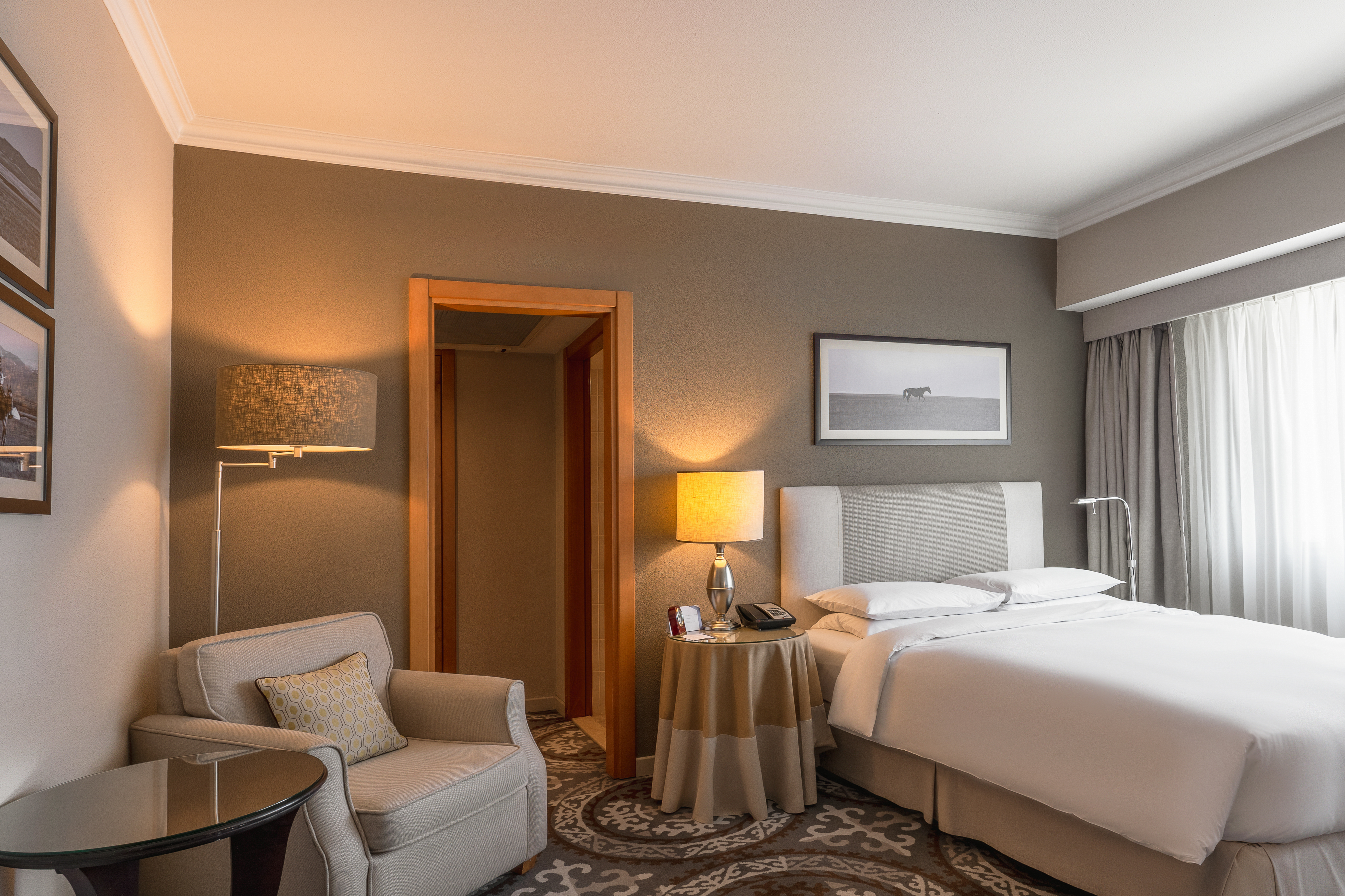 Double Queen Size Bed