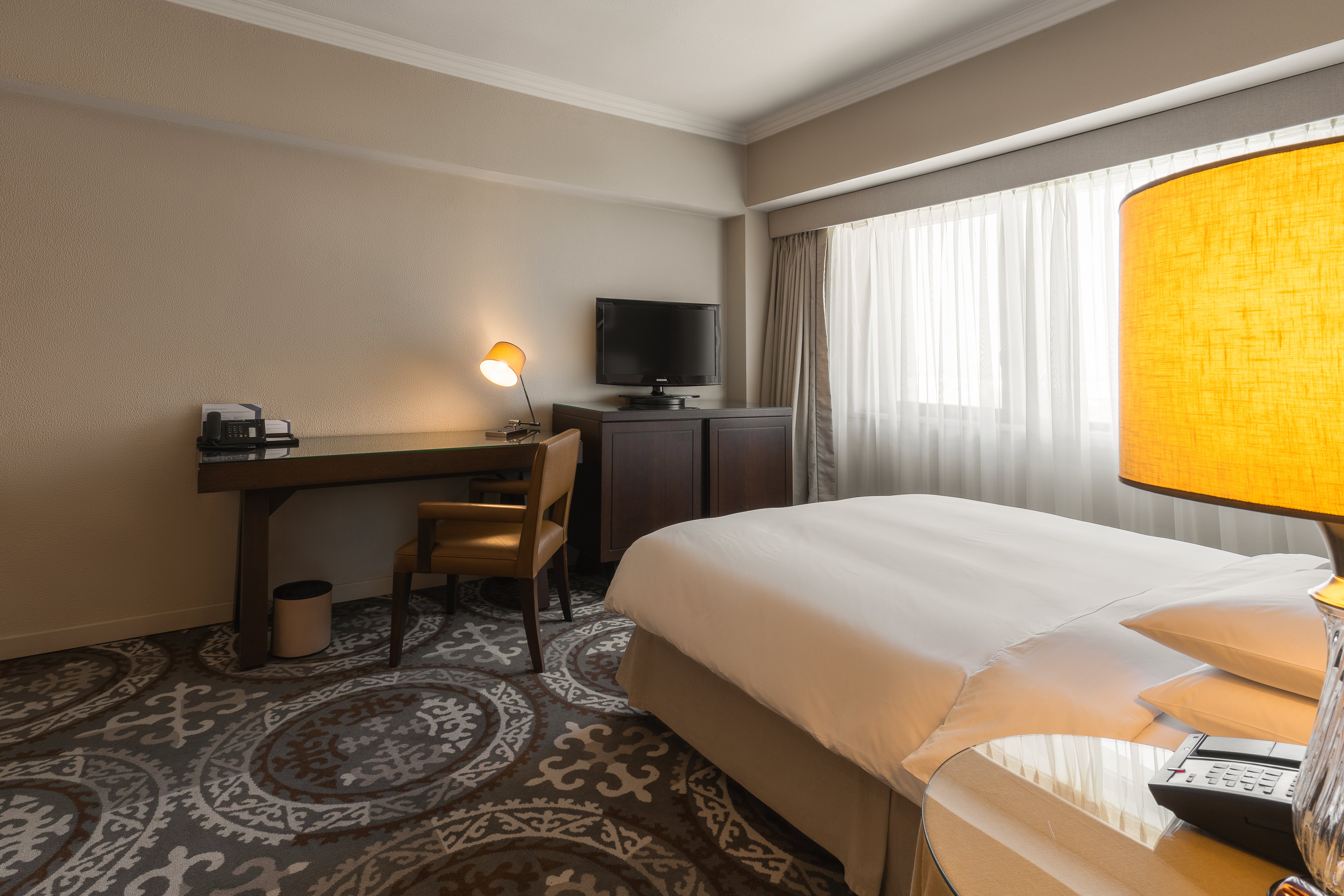 Double Queen Bed Non Smoking