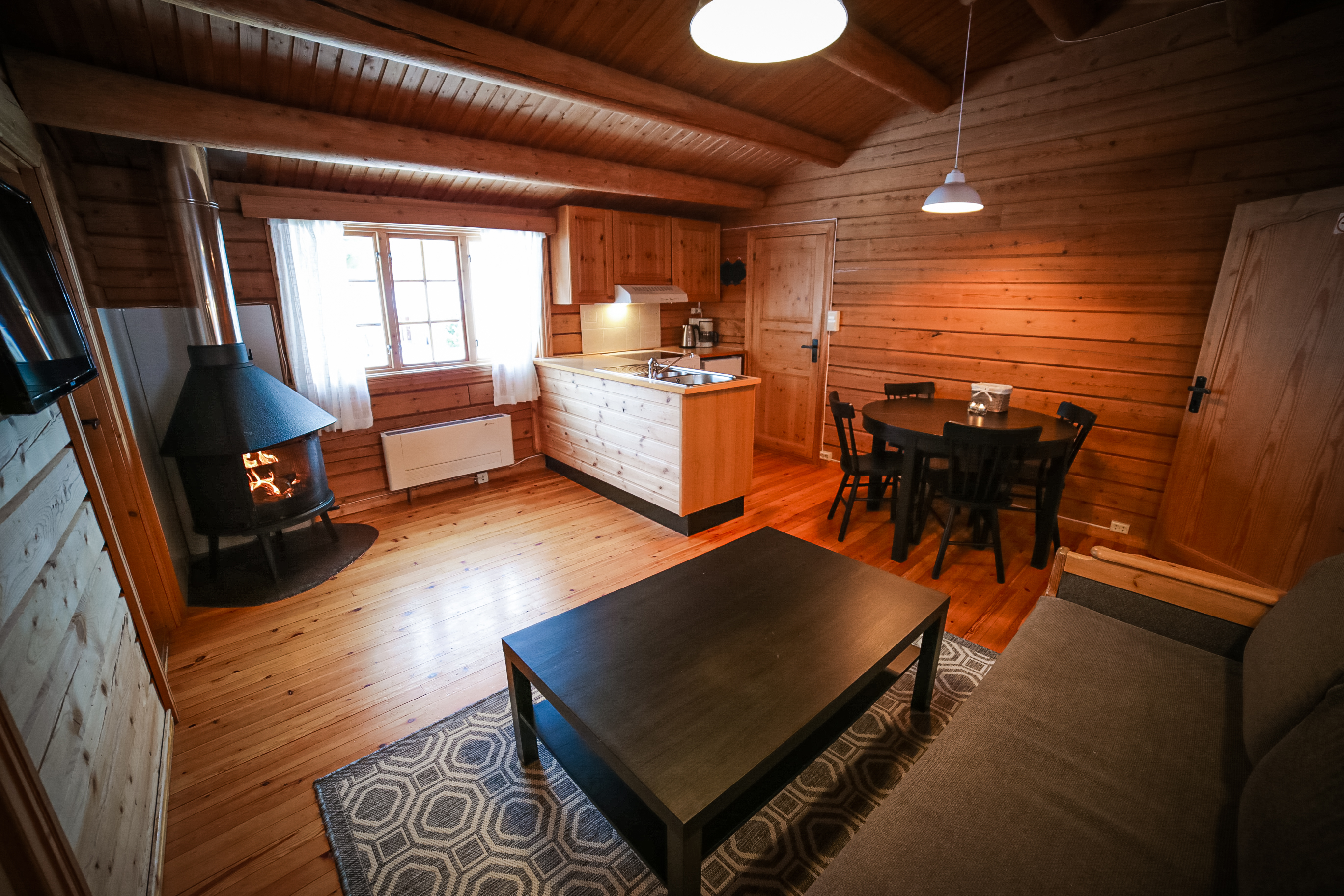 Cabin Two Bedrooms One Bathroom