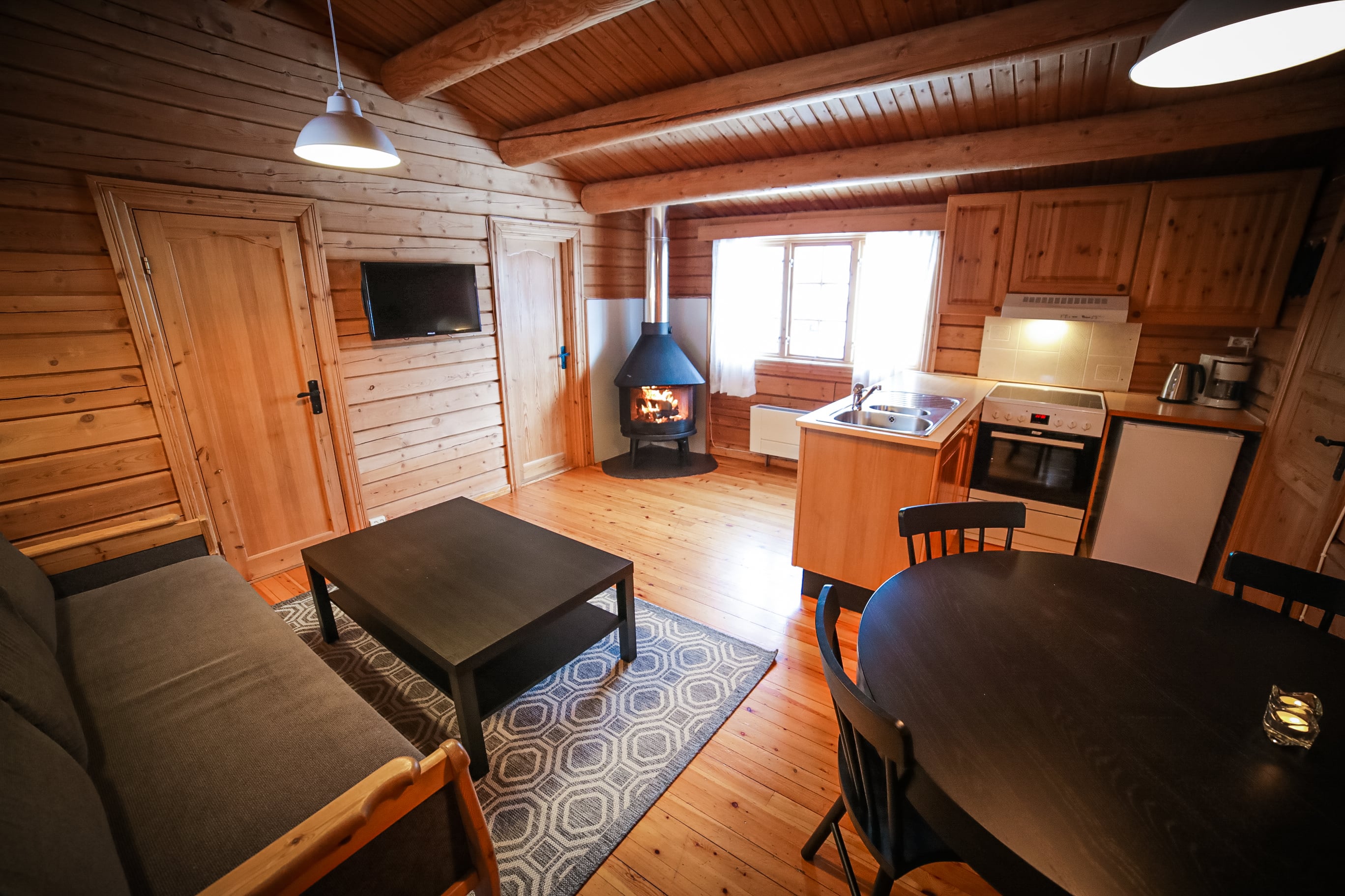 Cabin Two Bedrooms One Bathroom