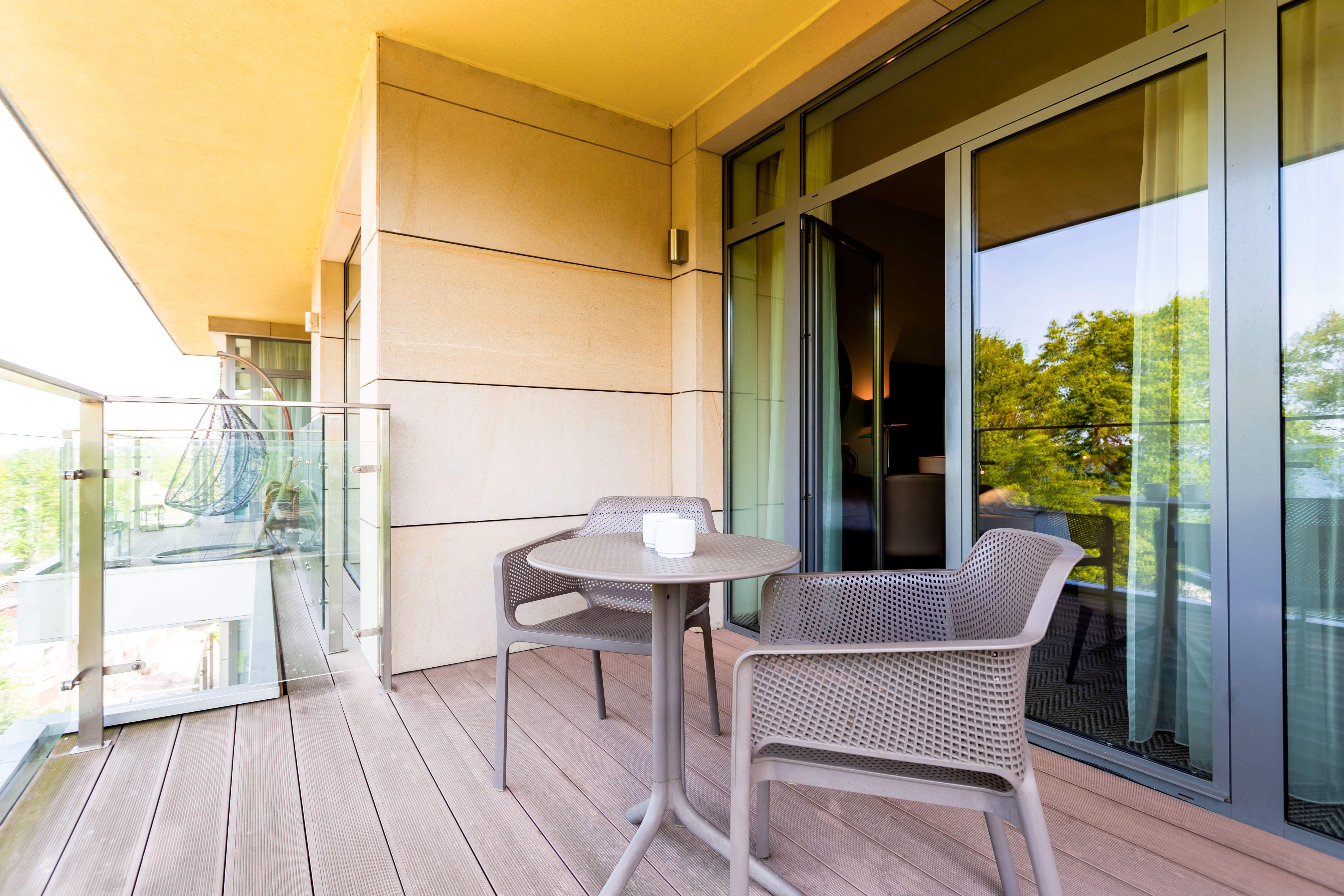 Double Partial Sea View