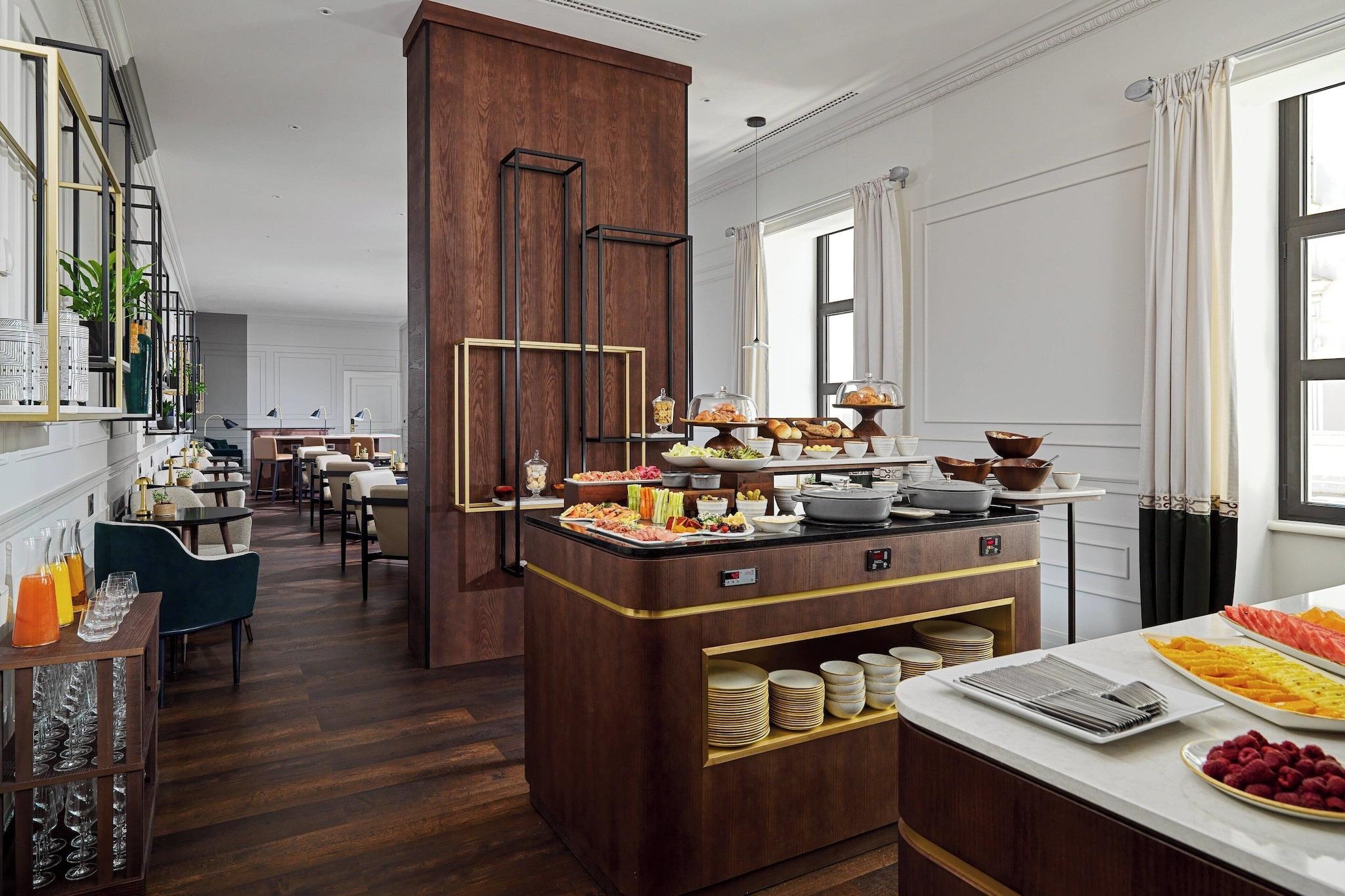 Double Executive King Bed