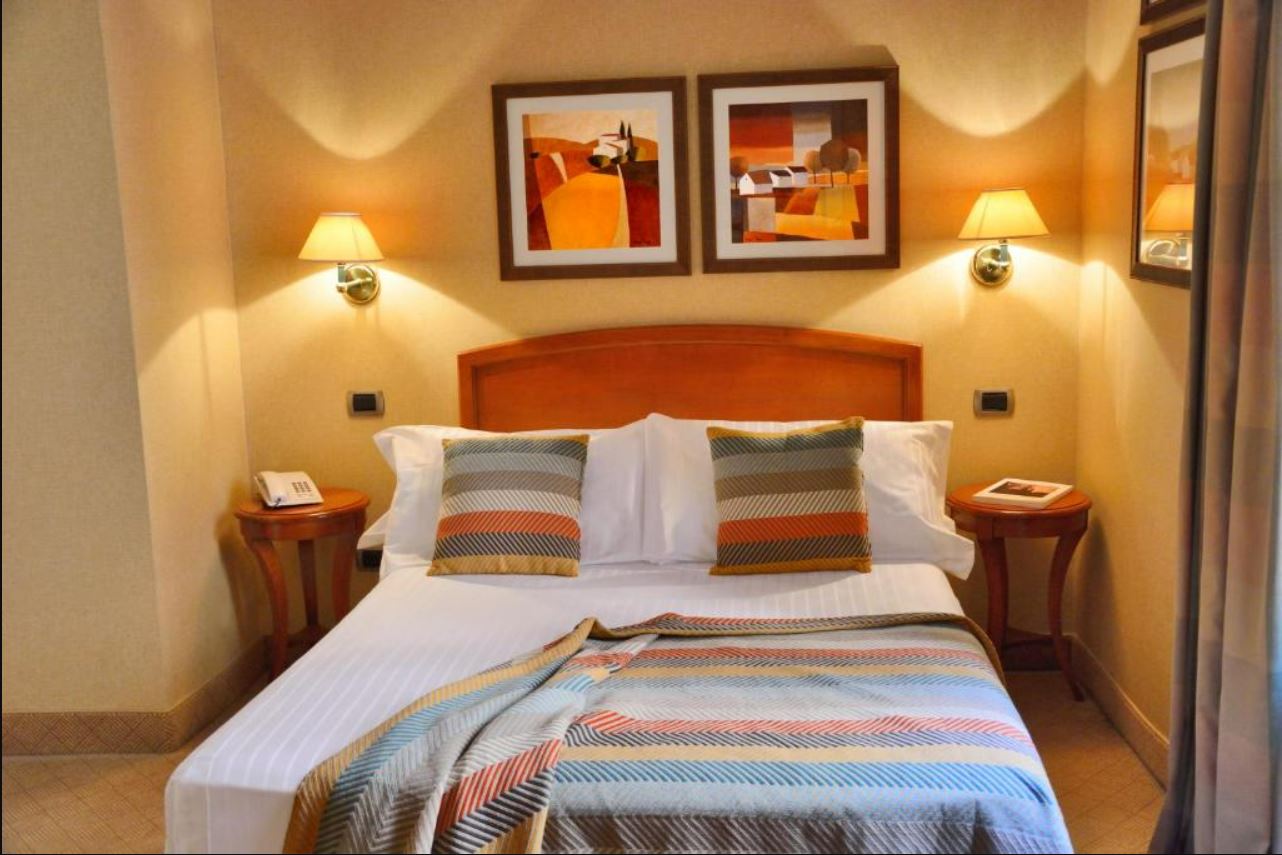 Double or Twin Standard