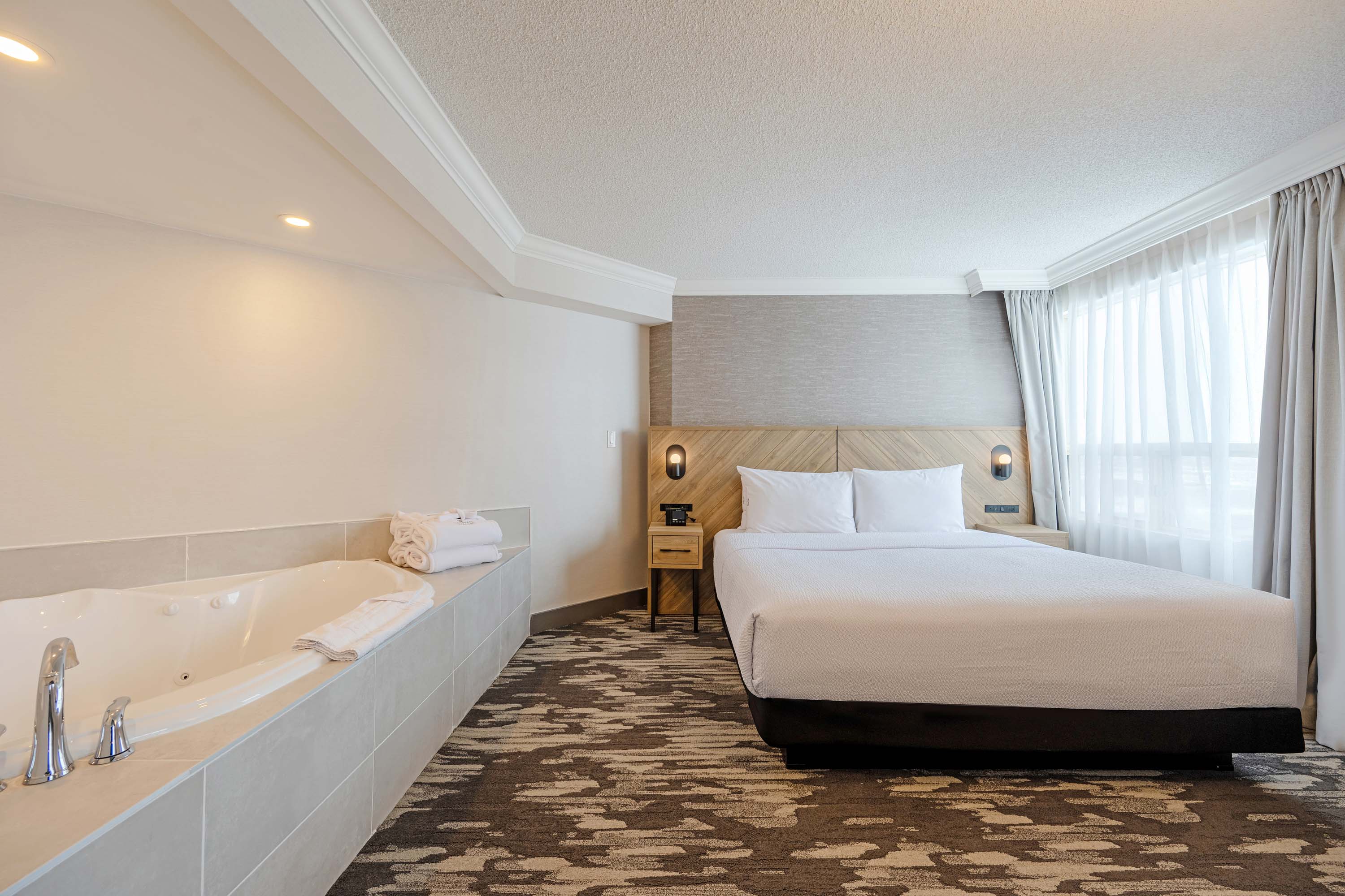 Suite King Bed with Jacuzzi