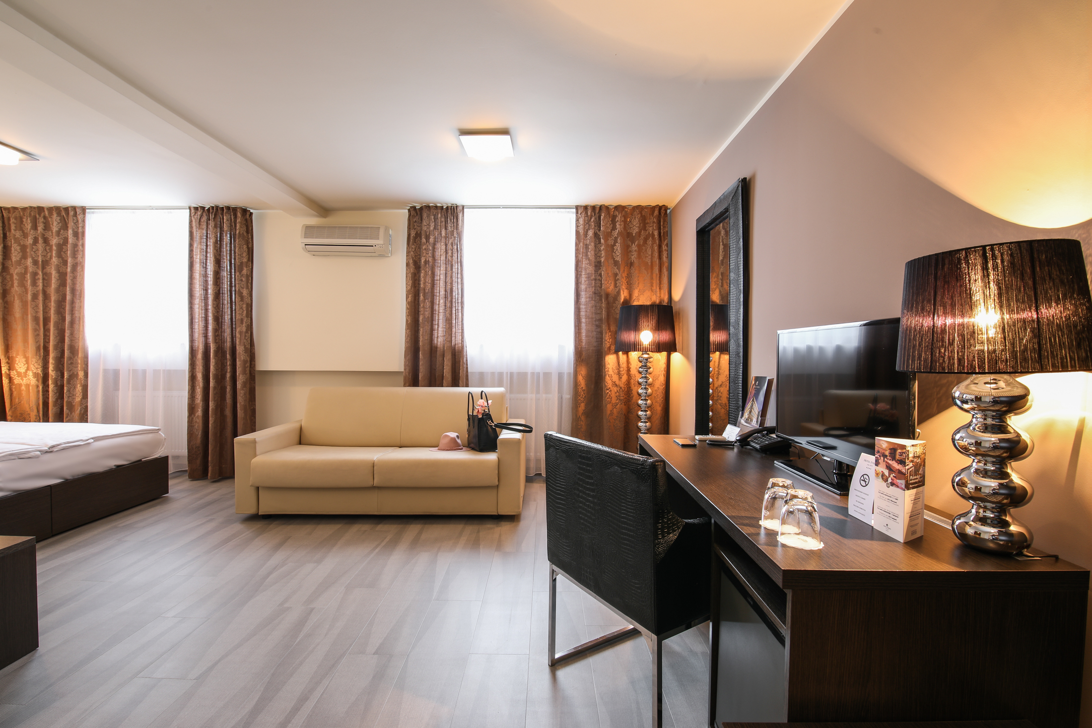 Double or Twin Superior