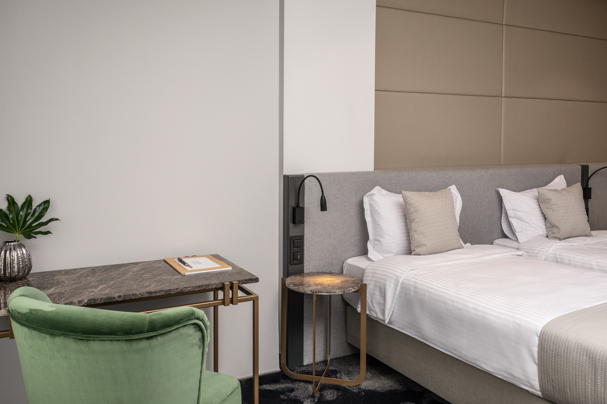 Double or Twin Standard