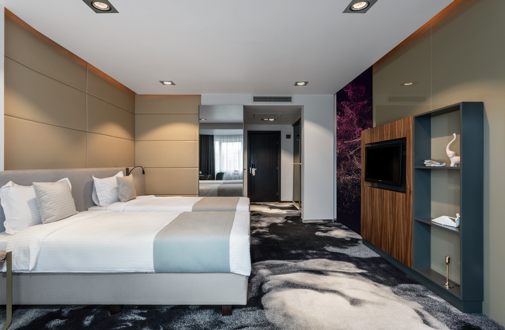 Double or Twin Standard