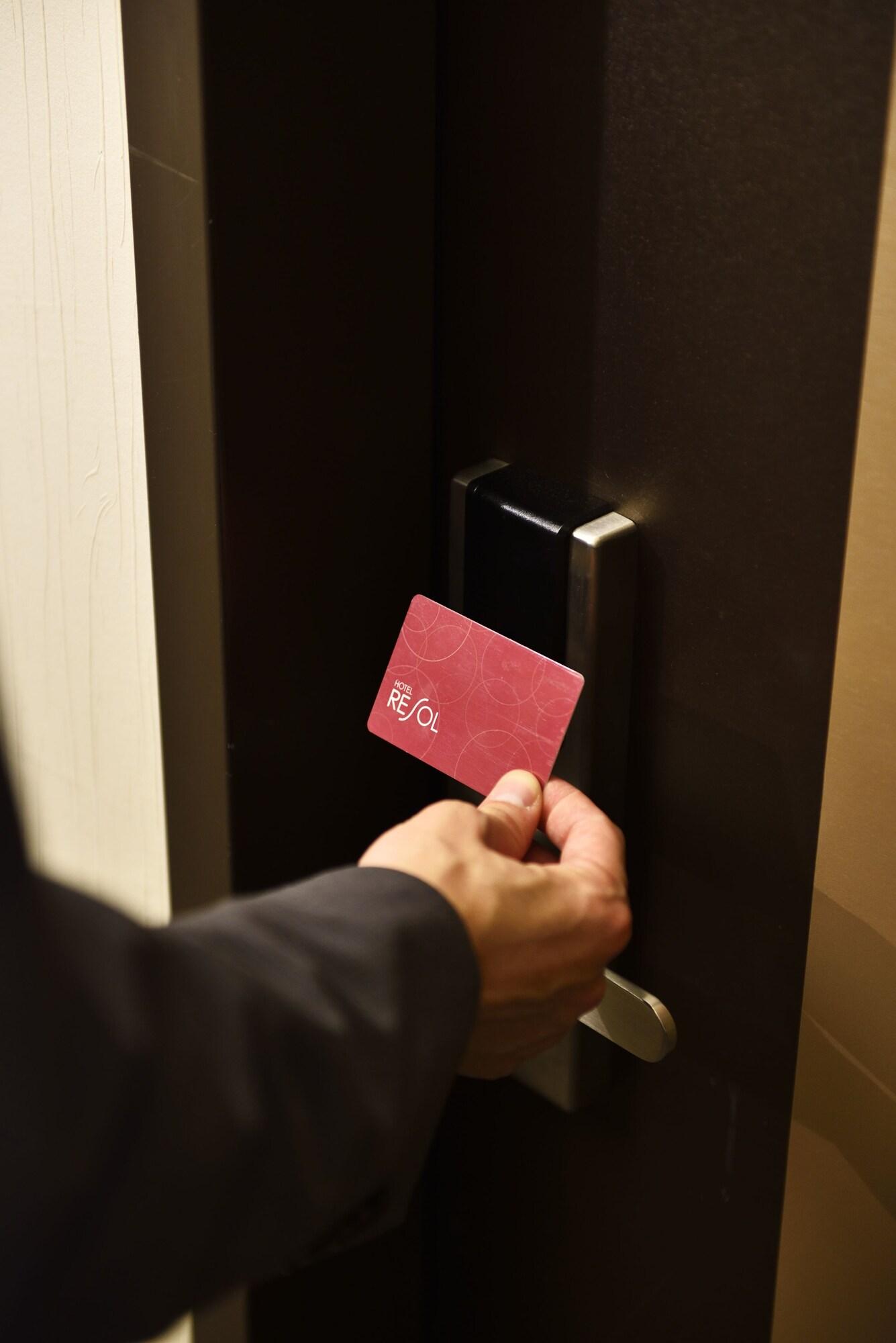 Single Economy Non Smoking