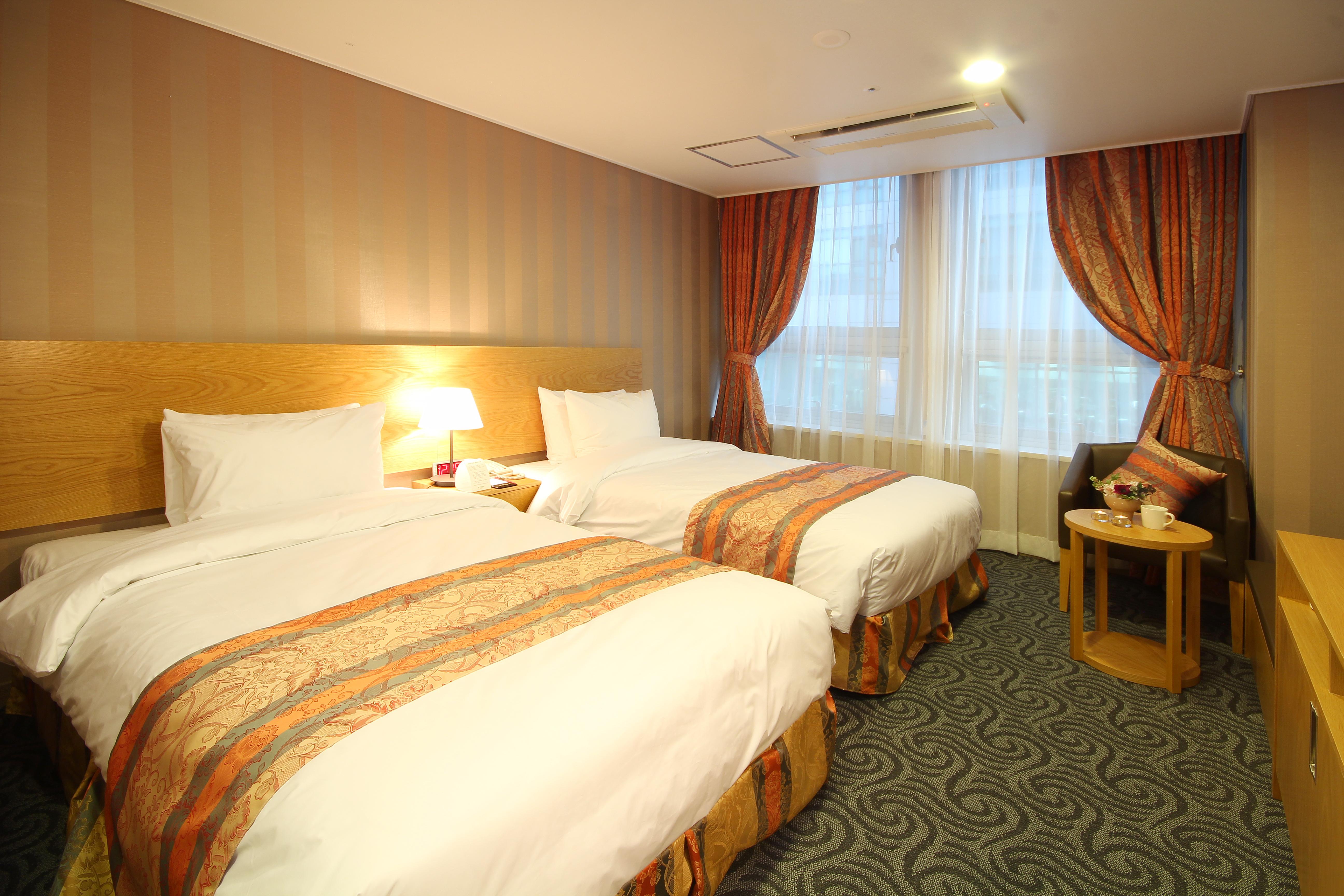 Double or Twin Superior