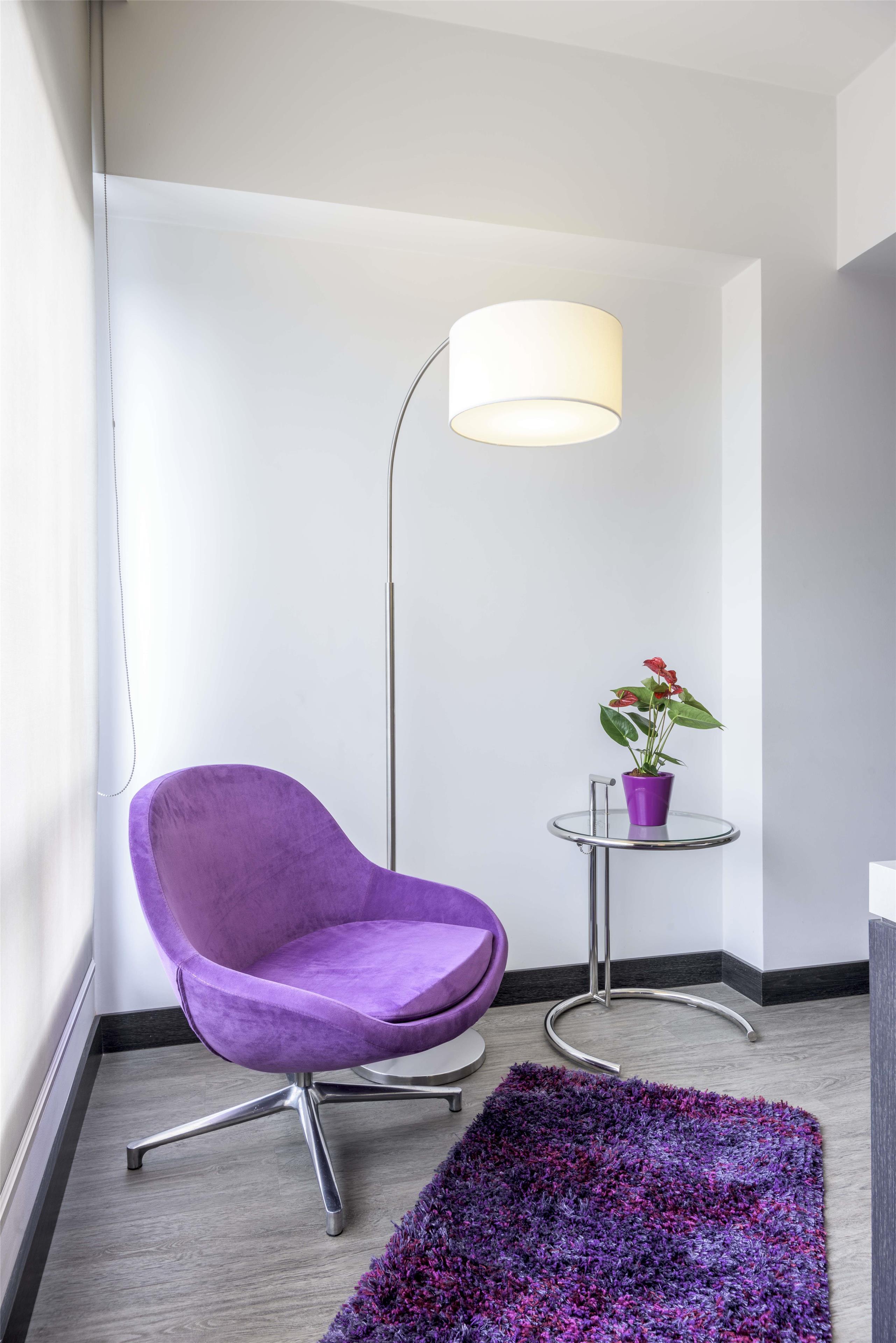 Family Room Capacity 1