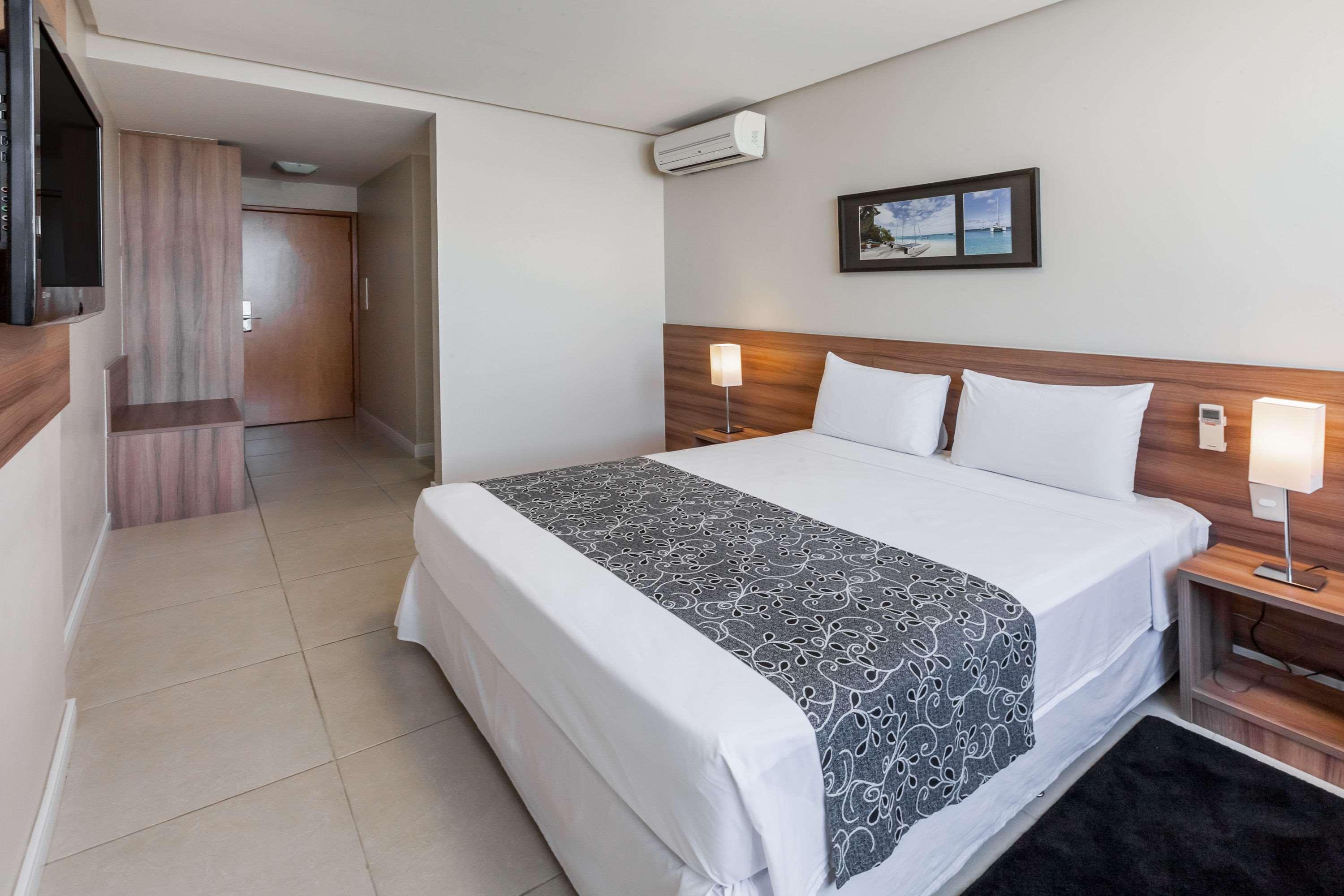 Triple Queen Bed Non Smoking