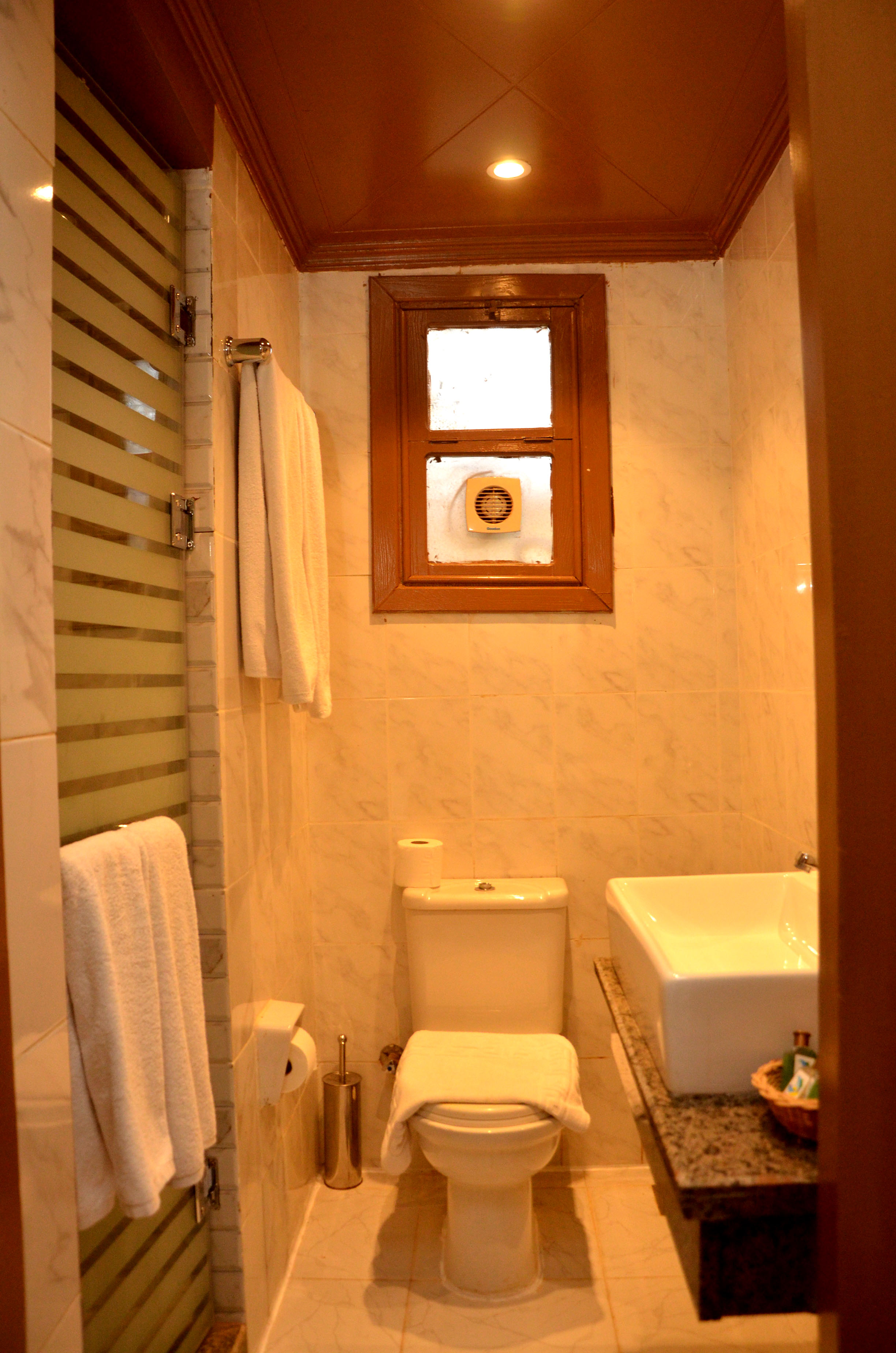 Family Room Capacity 3