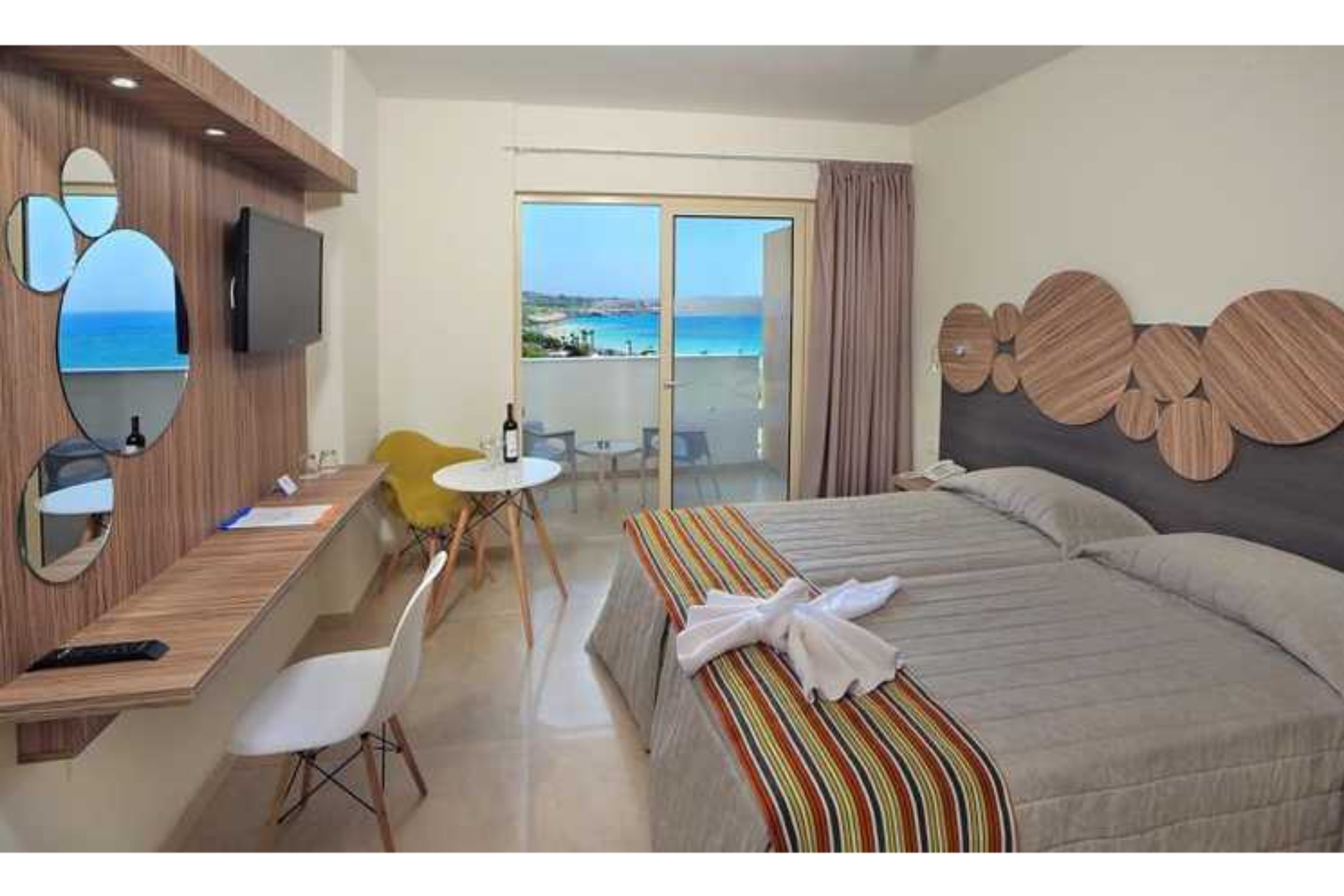 Double or Twin Sea View