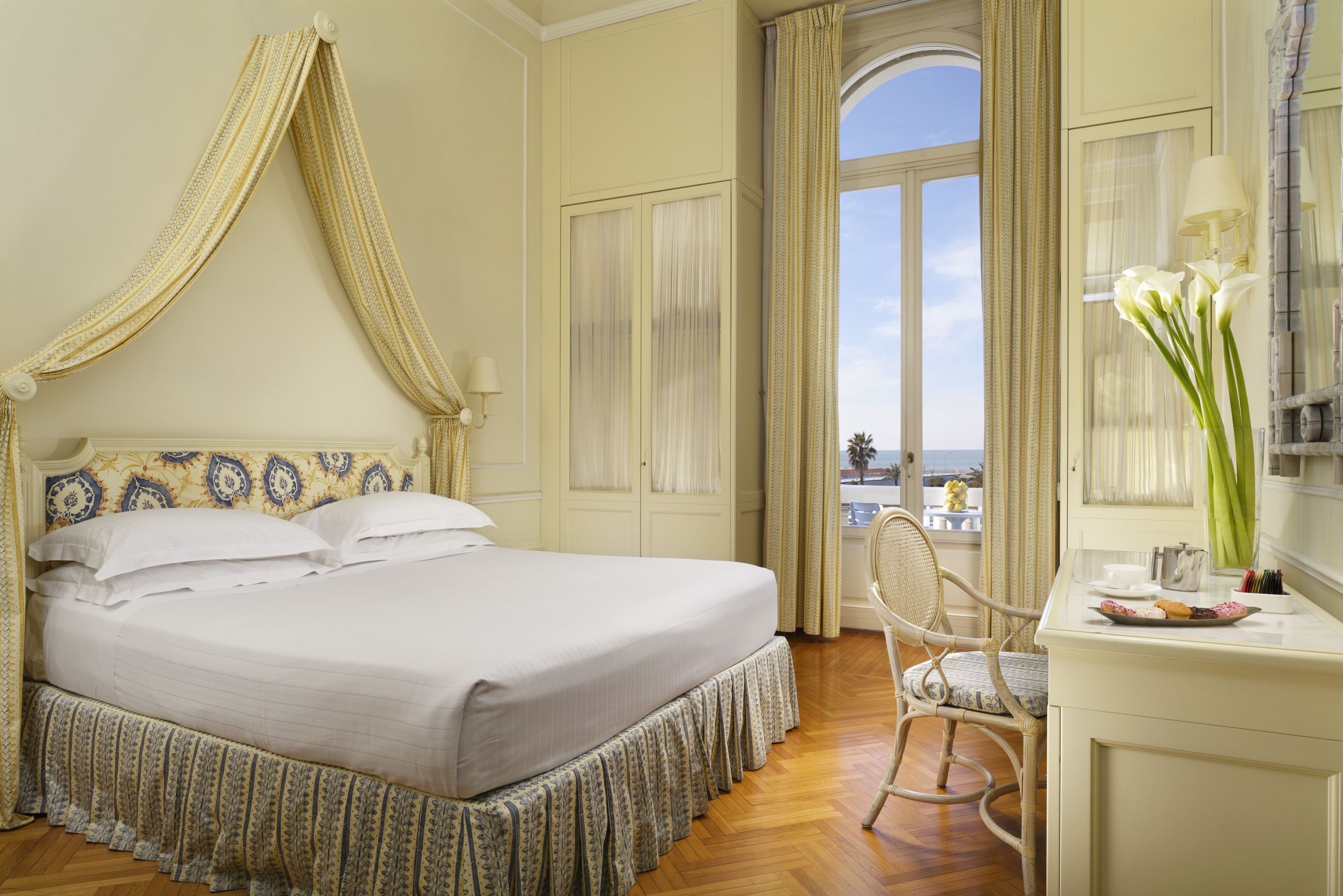 Double or Twin Superior