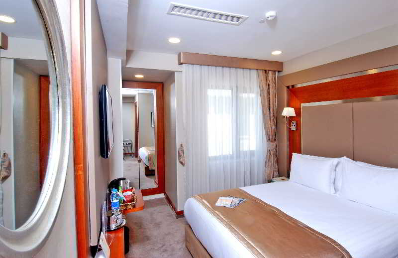 Junior Suite Standard