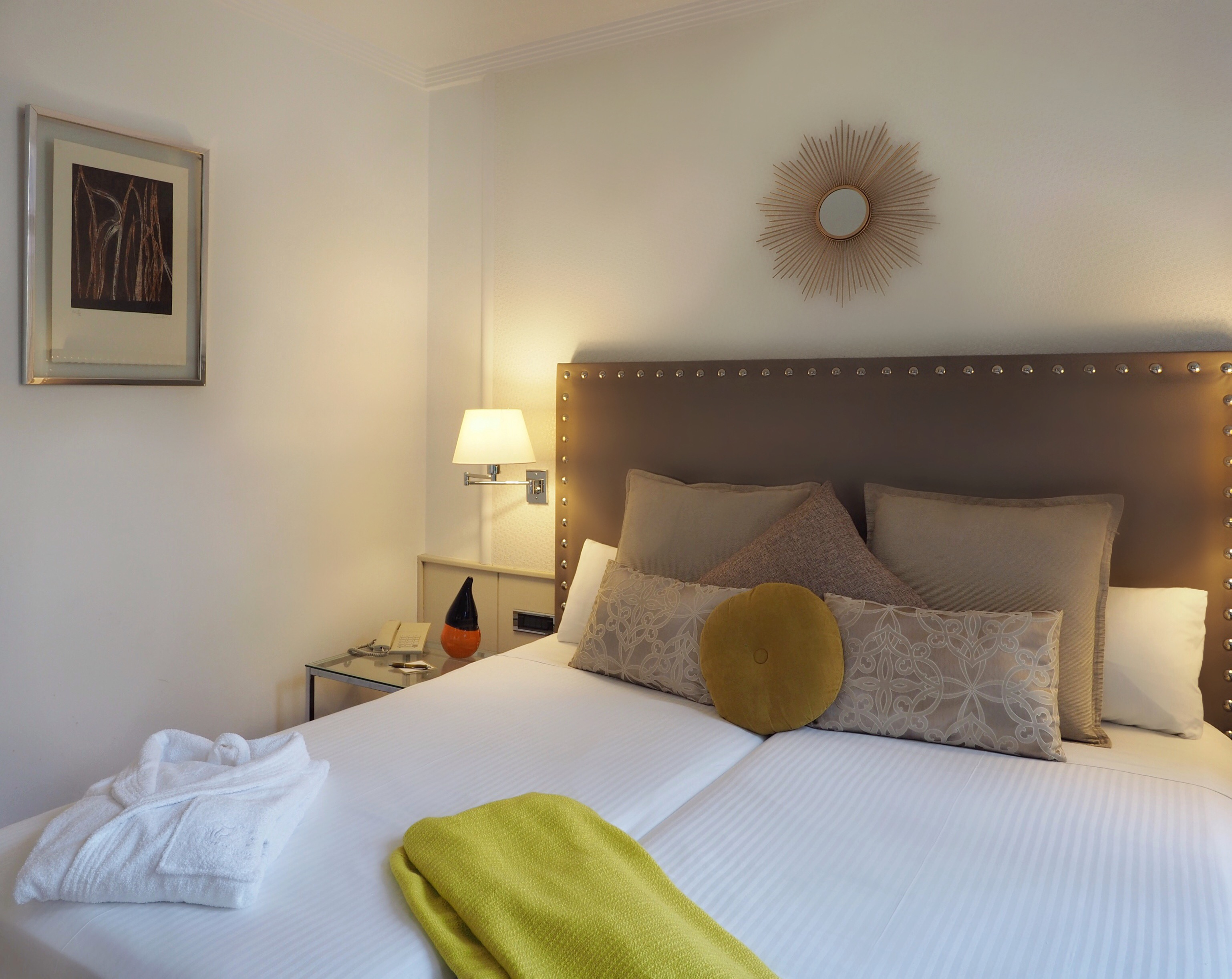 Double Single Superior