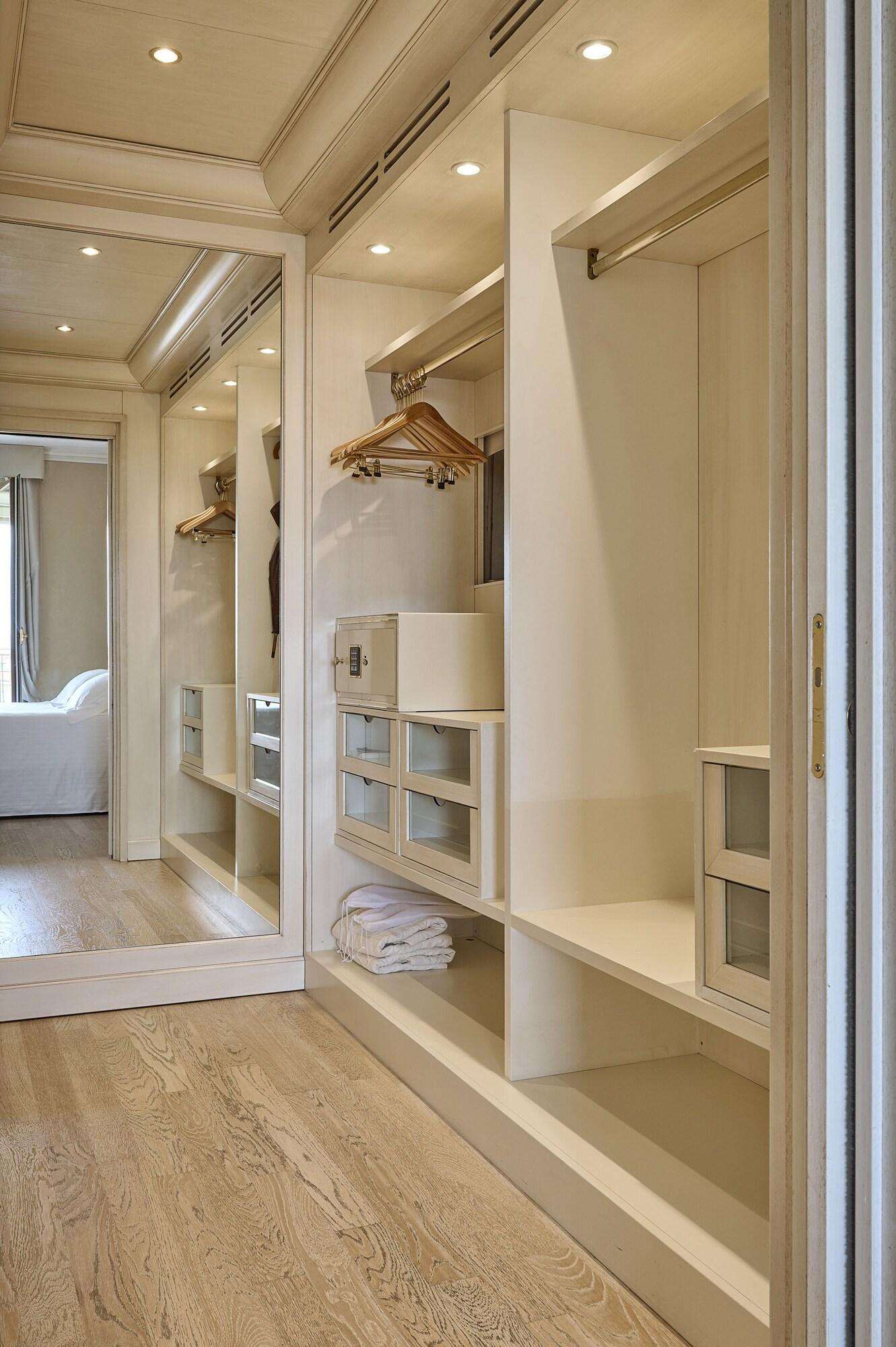 Suite with Double Bed