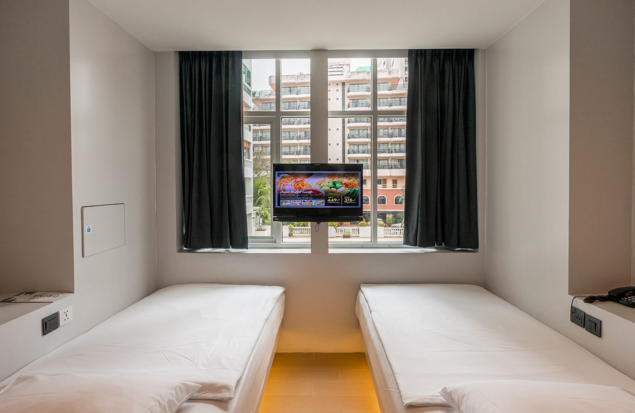 Double or Twin Standard