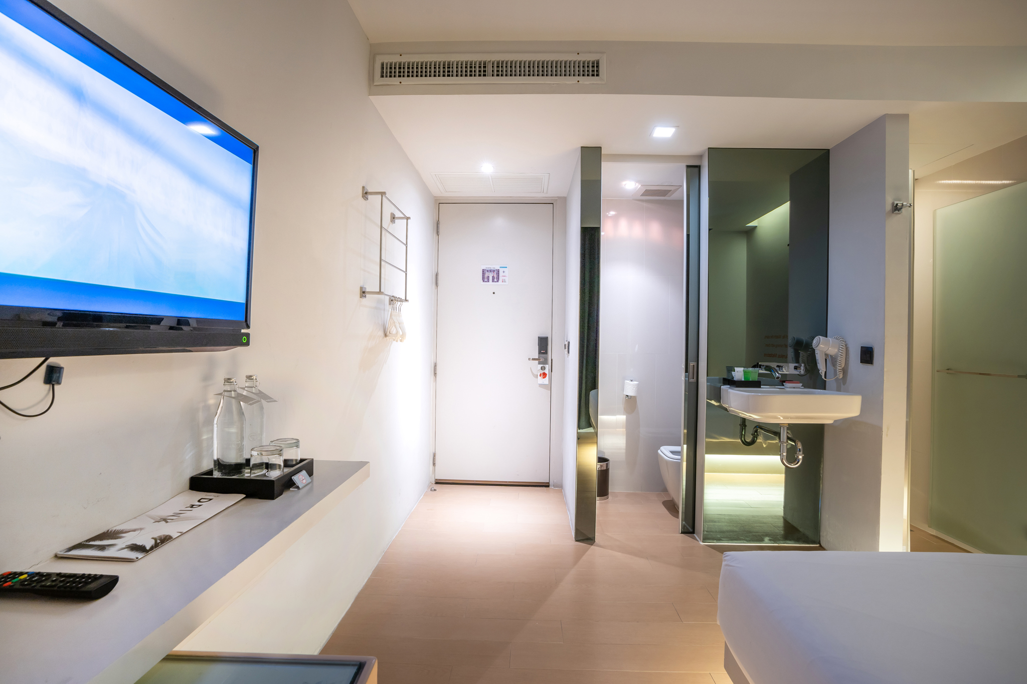 Double or Twin Standard