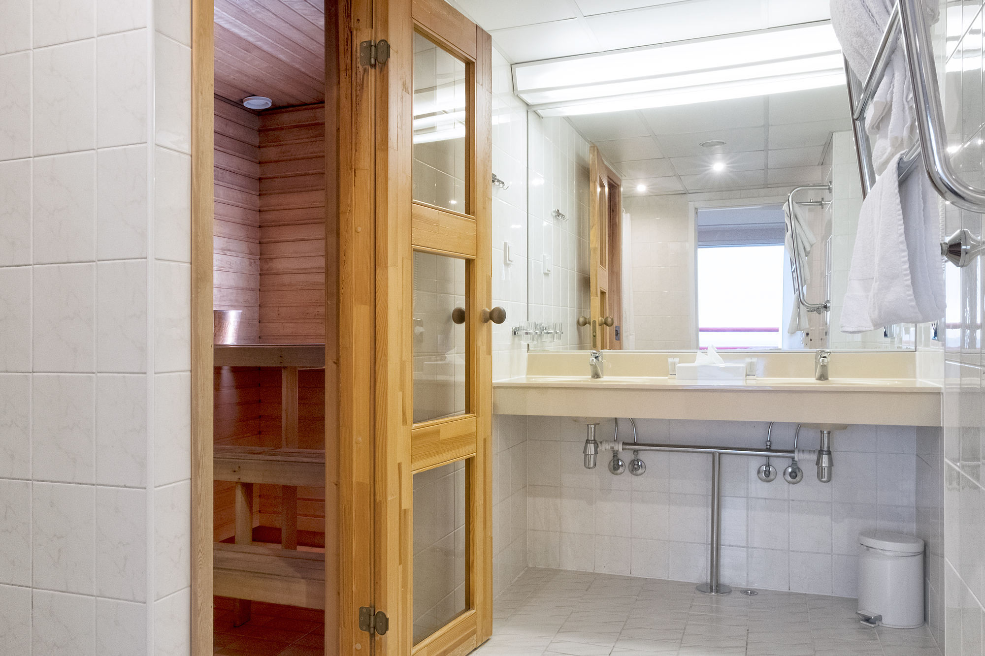 Double or Twin Deluxe Sea View with Balcony