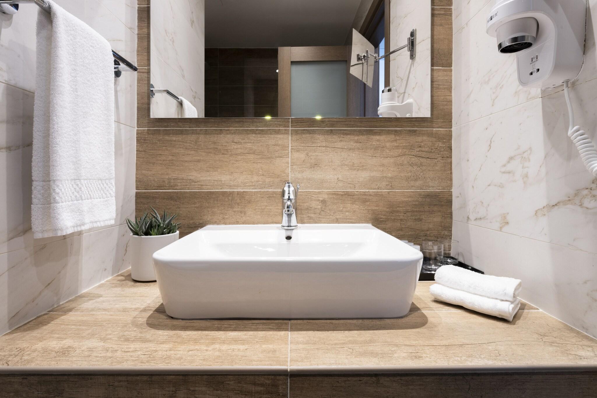 Family Room King Size Bed