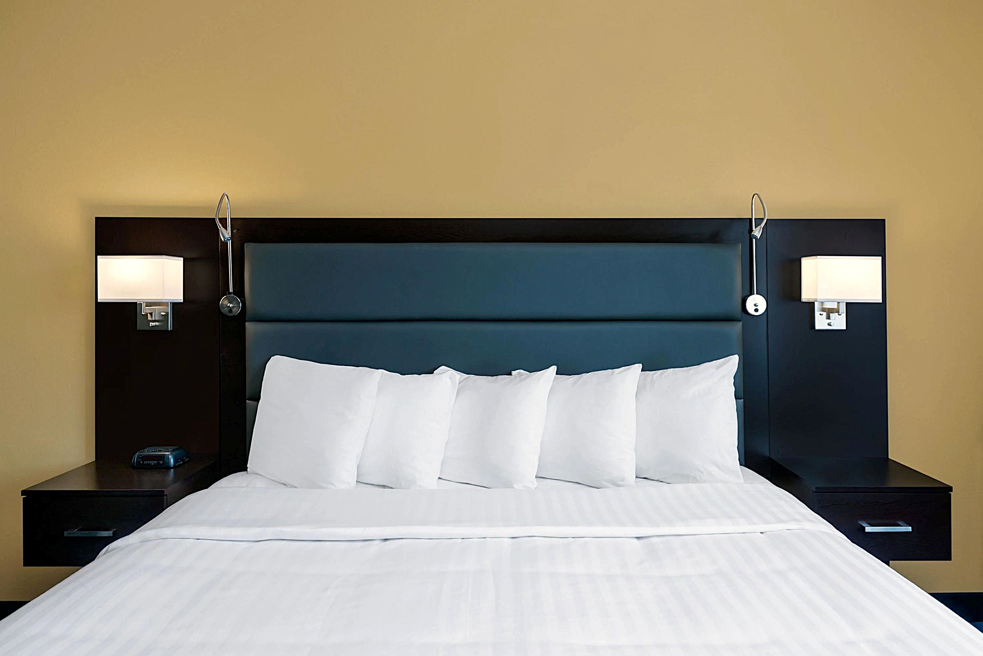 Room Business King Bed